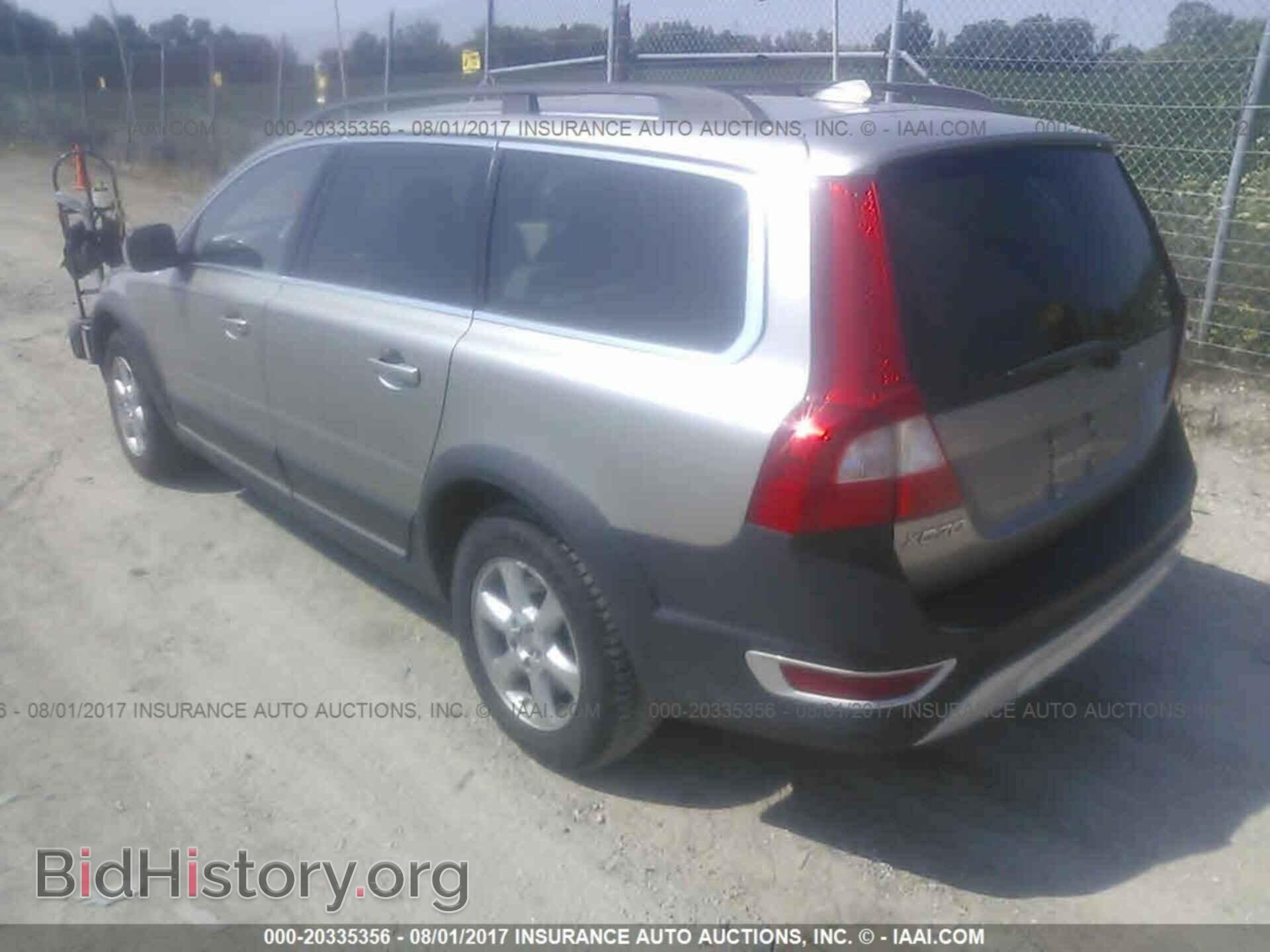 2011 Volvo Xc70 - VIN: YV4952BL9B1103259 - Фото 3