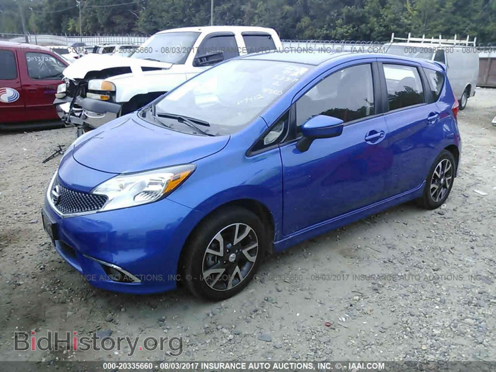 2015 Nissan Versa note - VIN: 3N1CE2CP1FL389412 - Photo 2