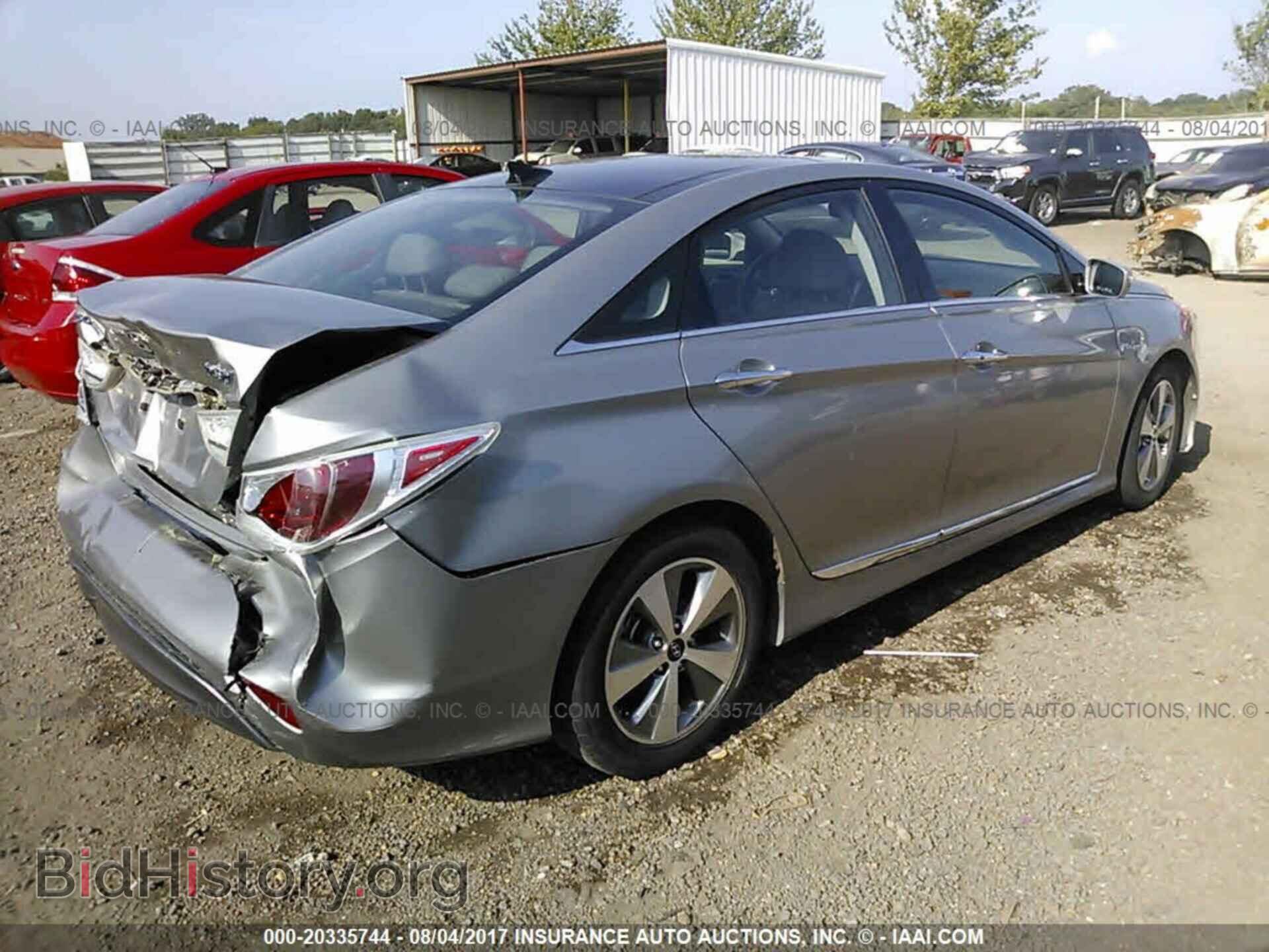 2012 Hyundai Sonata - VIN: KMHEC4A41CA046534 - Photo 4