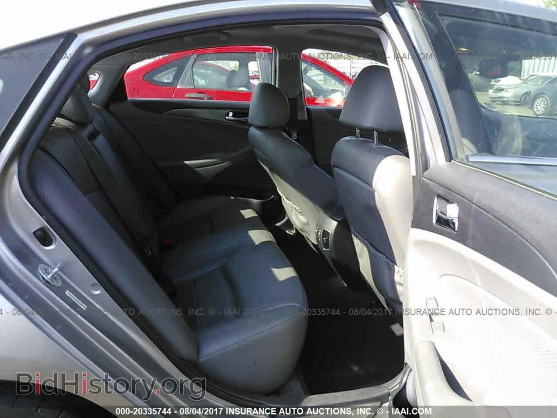 2012 Hyundai Sonata - VIN: KMHEC4A41CA046534 - Photo 8