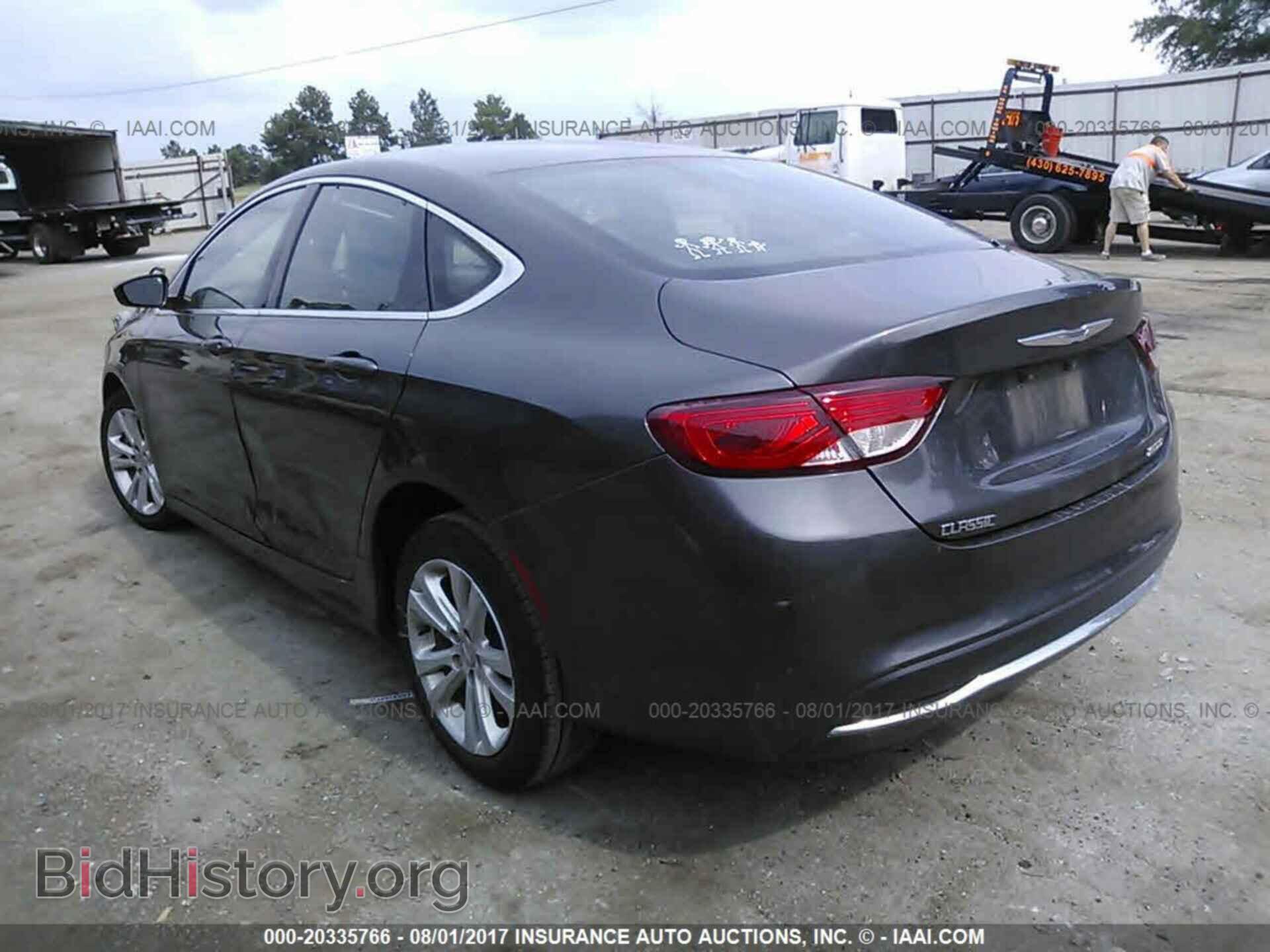 2015 Chrysler 200 - VIN: 1C3CCCAB0FN560025 - Photo 3