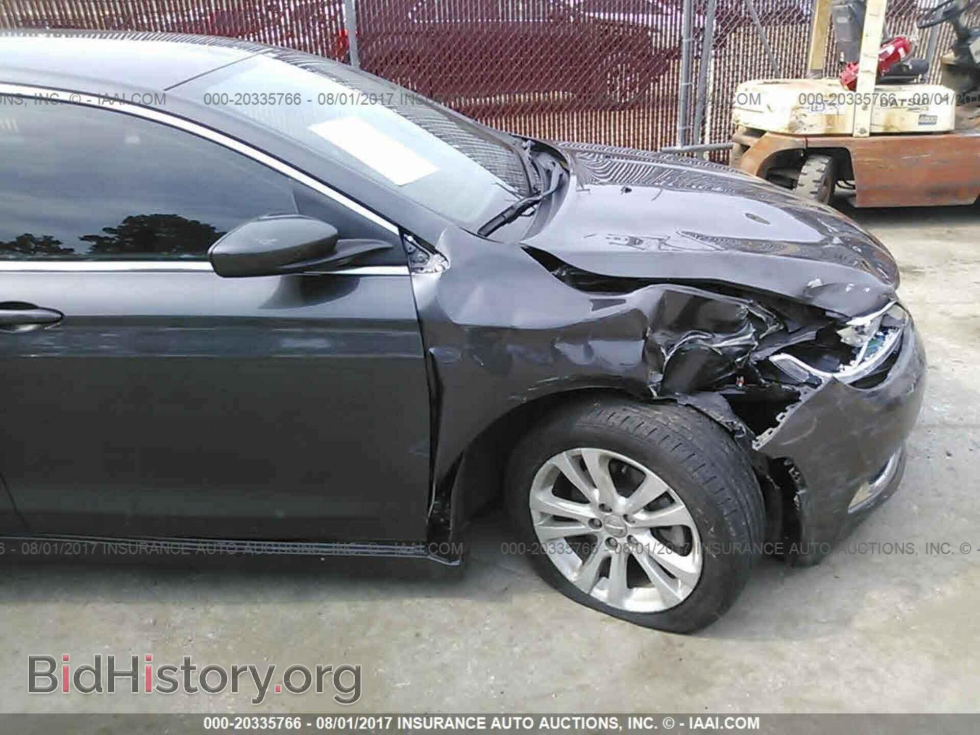 2015 Chrysler 200 - VIN: 1C3CCCAB0FN560025 - Photo 6