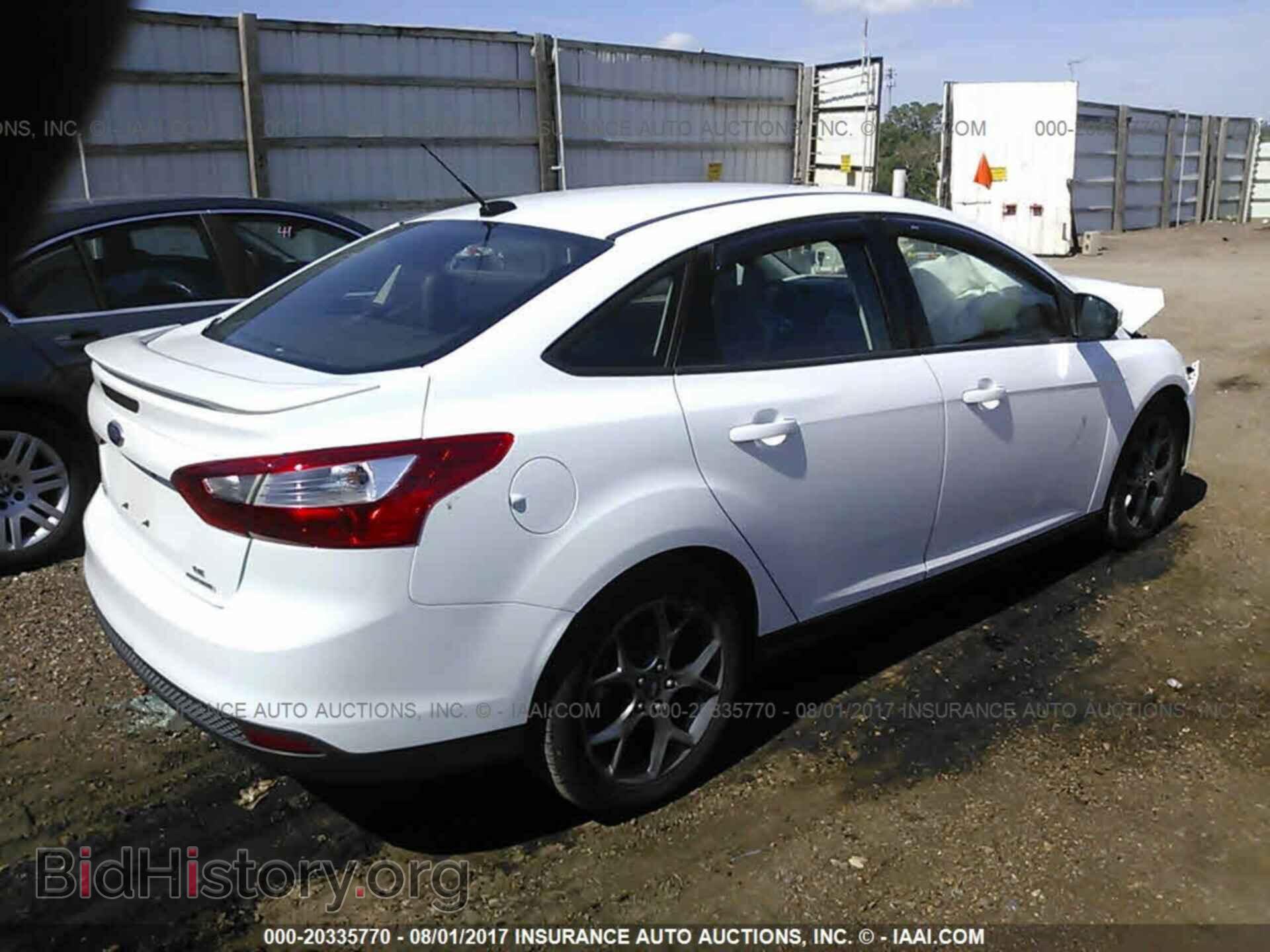 2013 Ford Focus - VIN: 1FADP3F29DL217239 - Photo 4