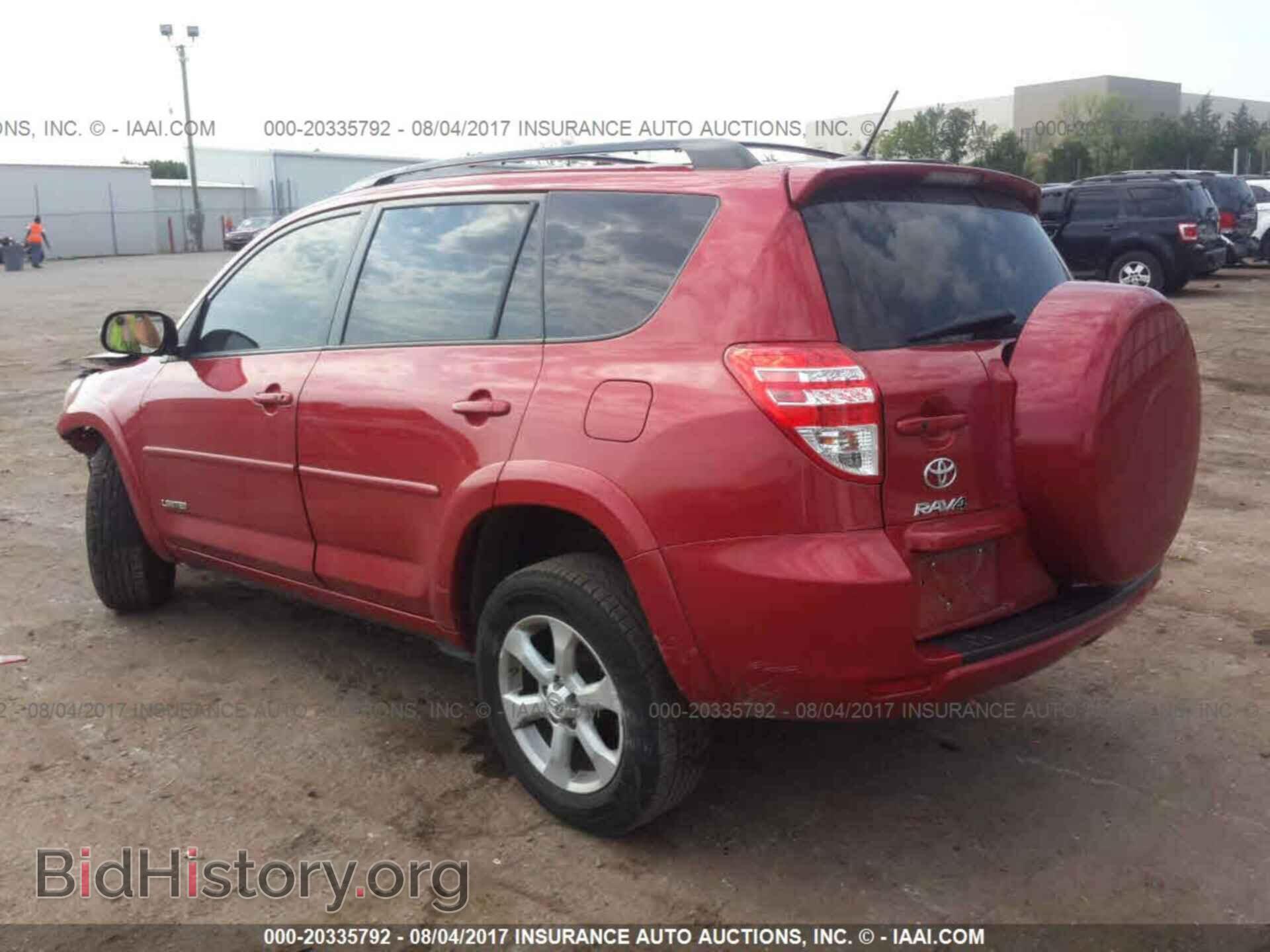 2011 Toyota Rav4 - VIN: 2T3YF4DV2BW065980 - Photo 3