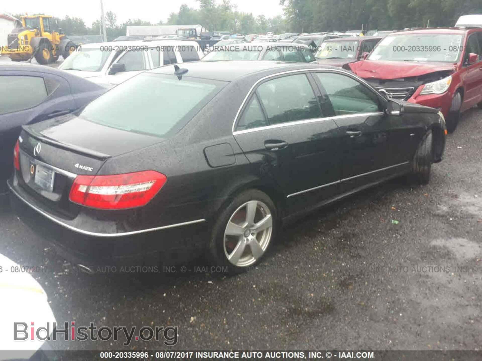 2012 Mercedes-benz E - VIN: WDDHF8JB8CA636864 - Photo 4