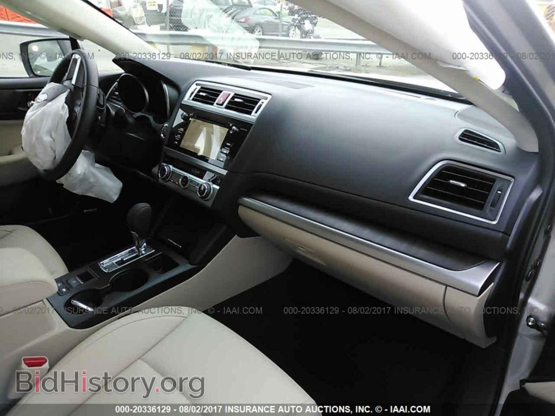 2017 Subaru Outback - VIN: 4S4BSANC4H3379019 - Фото 5