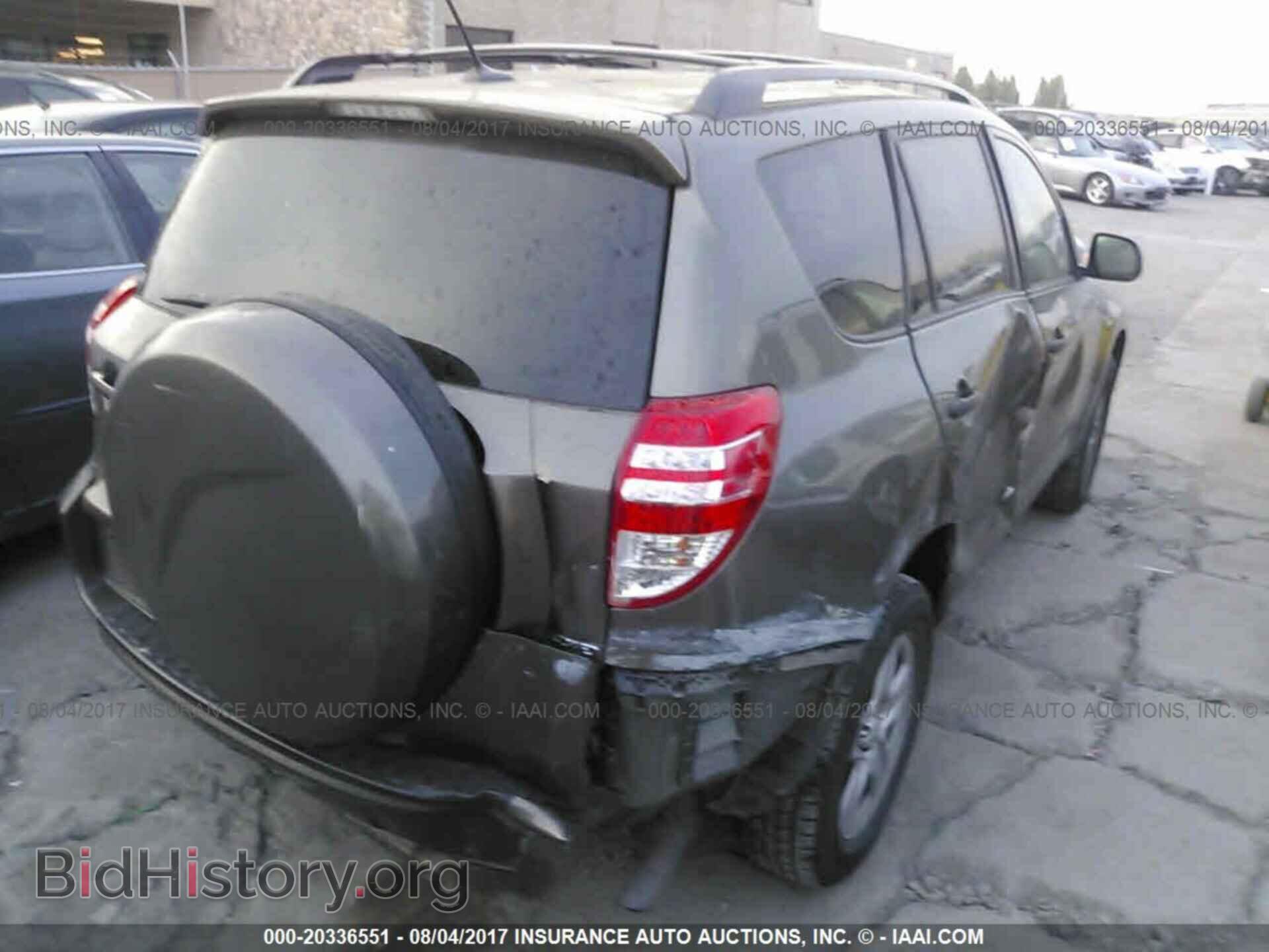 2011 Toyota Rav4 - VIN: 2T3BF4DV0BW093122 - Фото 4