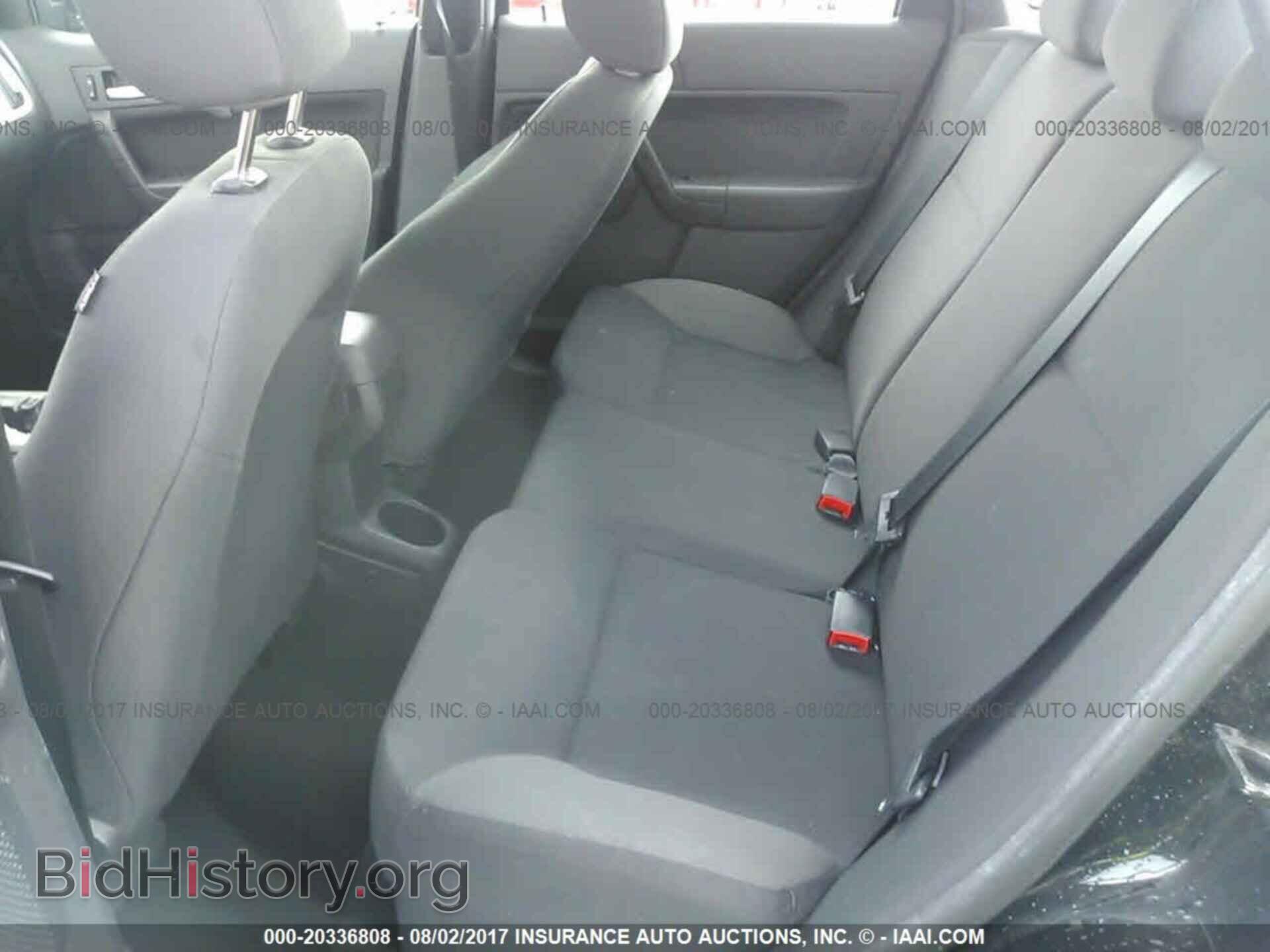 2011 Ford Focus - VIN: 1FAHP3GN4BW166934 - Photo 8