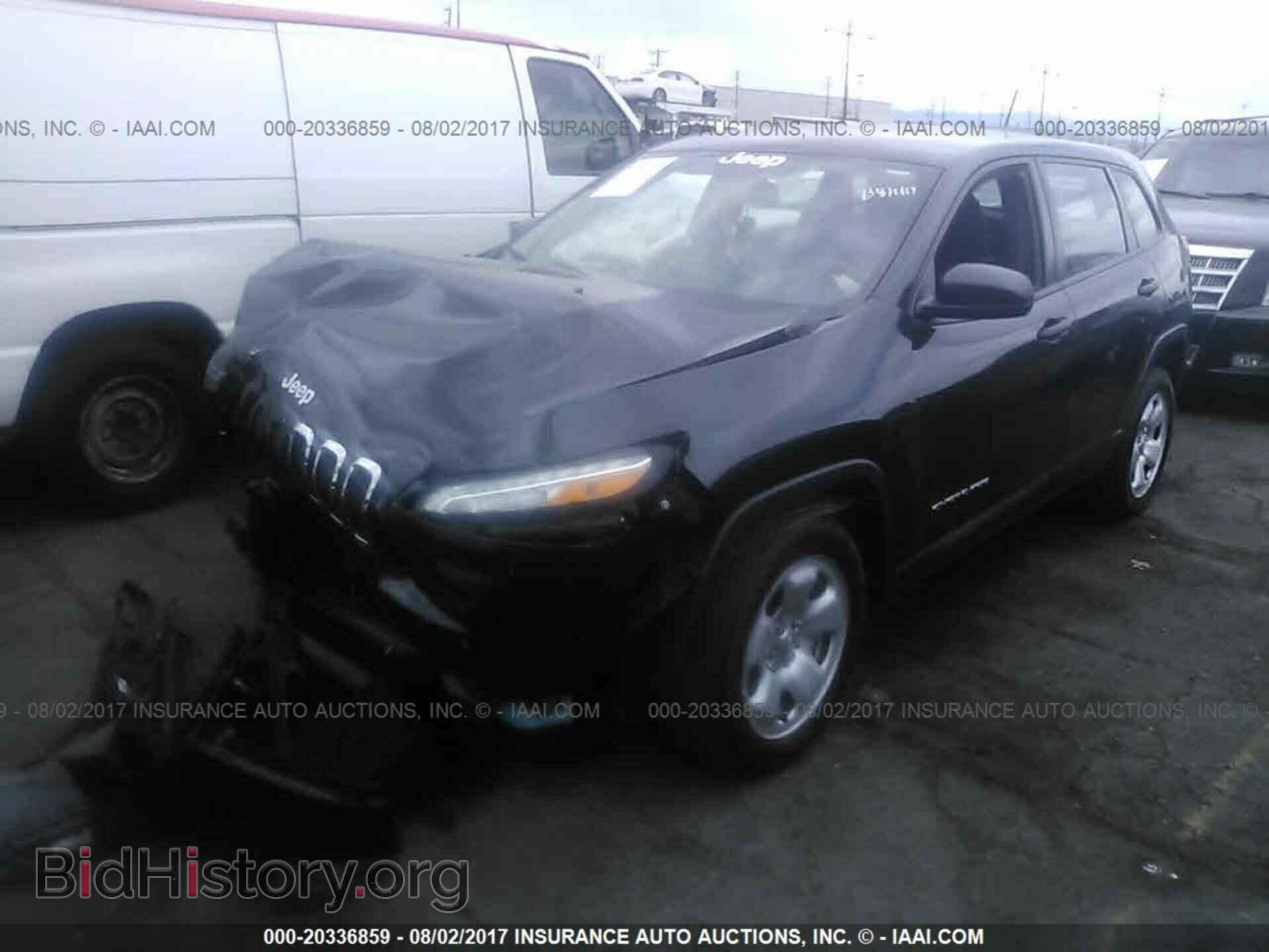 2015 Jeep Cherokee - VIN: 1C4PJLAB7FW730961 - Фото 2