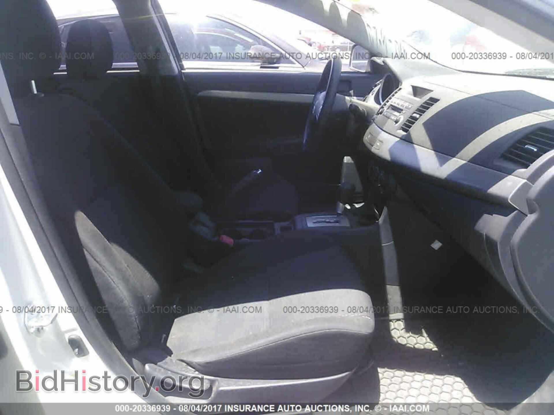 2011 Mitsubishi Lancer - VIN: JA32X2HU4BU010984 - Фото 5