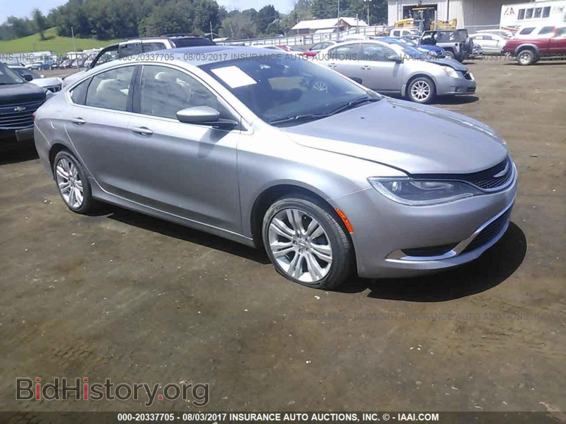 Photo 1C3CCCAB0FN568237 - Chrysler 200 2015