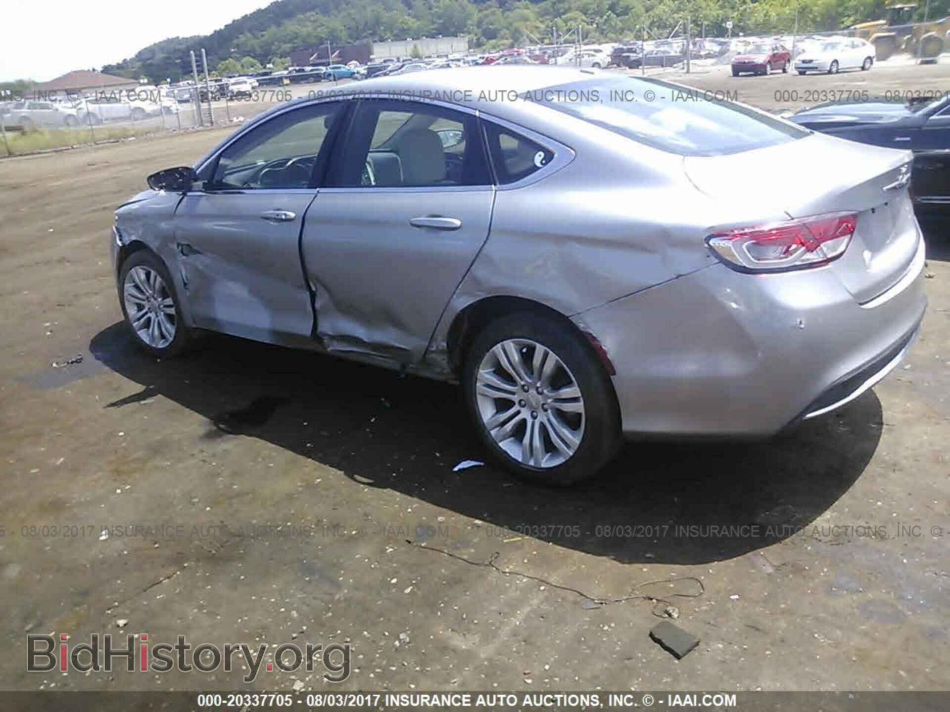 2015 Chrysler 200 - VIN: 1C3CCCAB0FN568237 - Photo 3