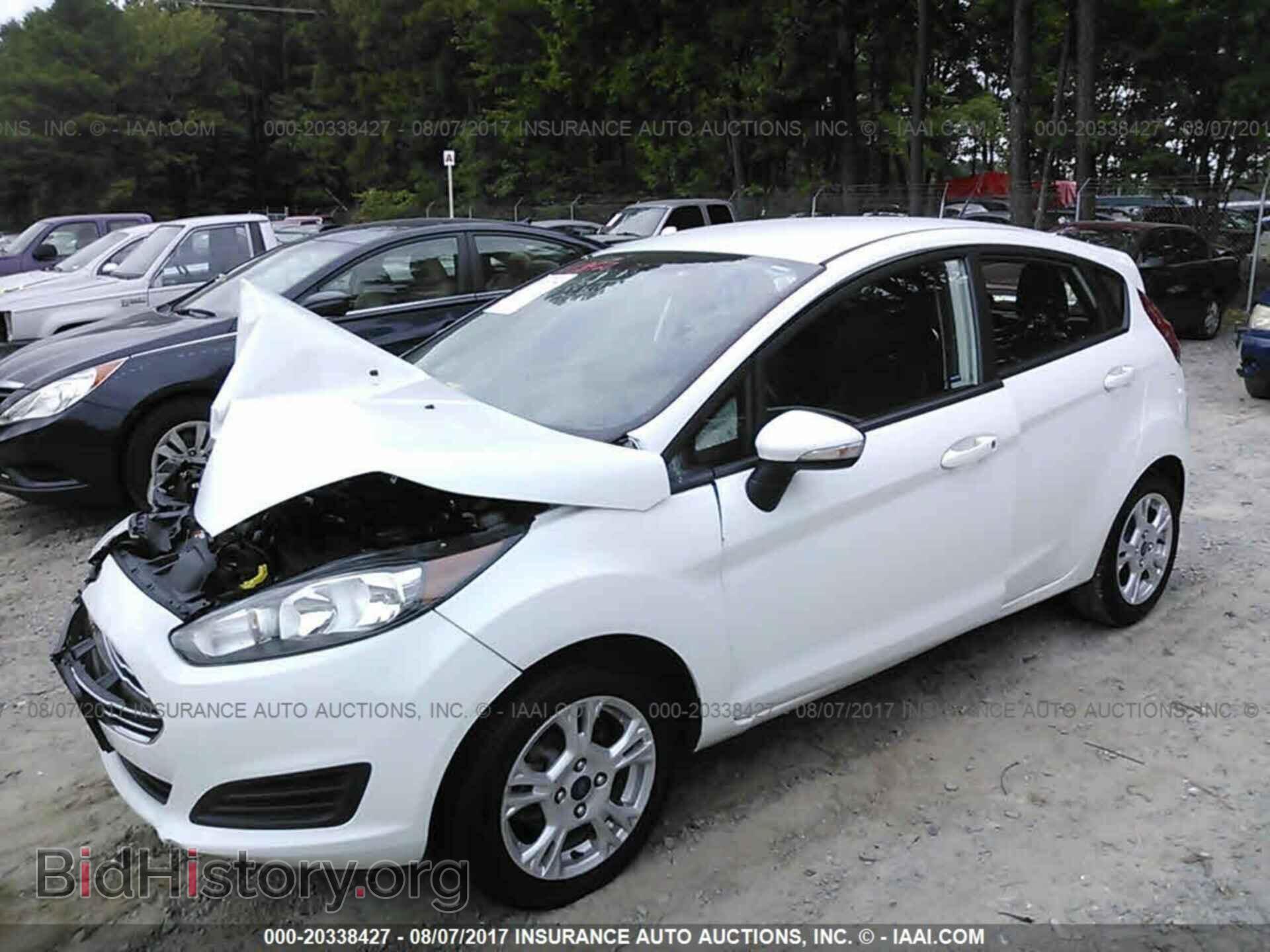 2016 Ford Fiesta - VIN: 3FADP4EJ2GM101043 - Фото 2