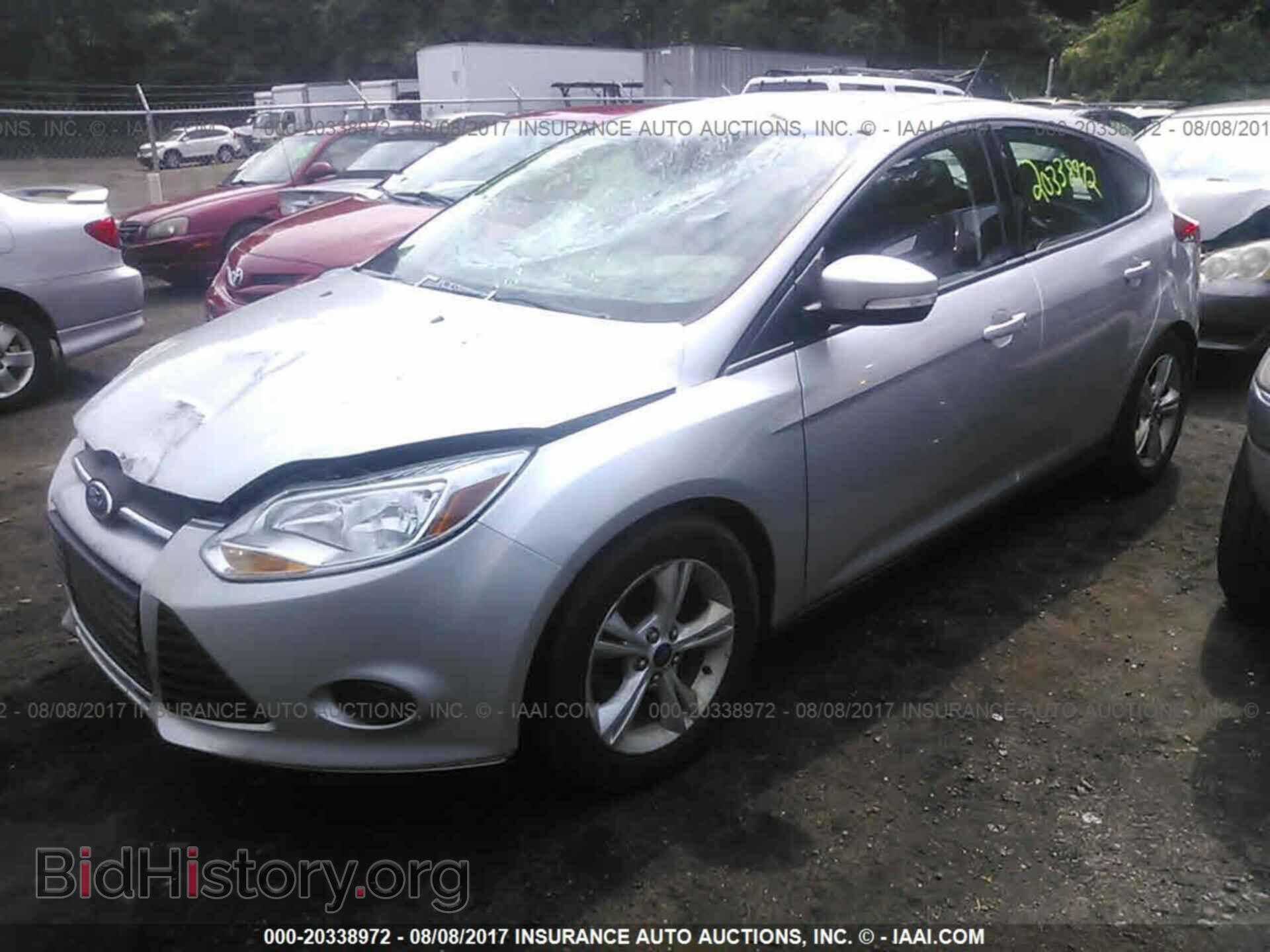 2014 Ford Focus - VIN: 1FADP3K21EL424084 - Фото 2