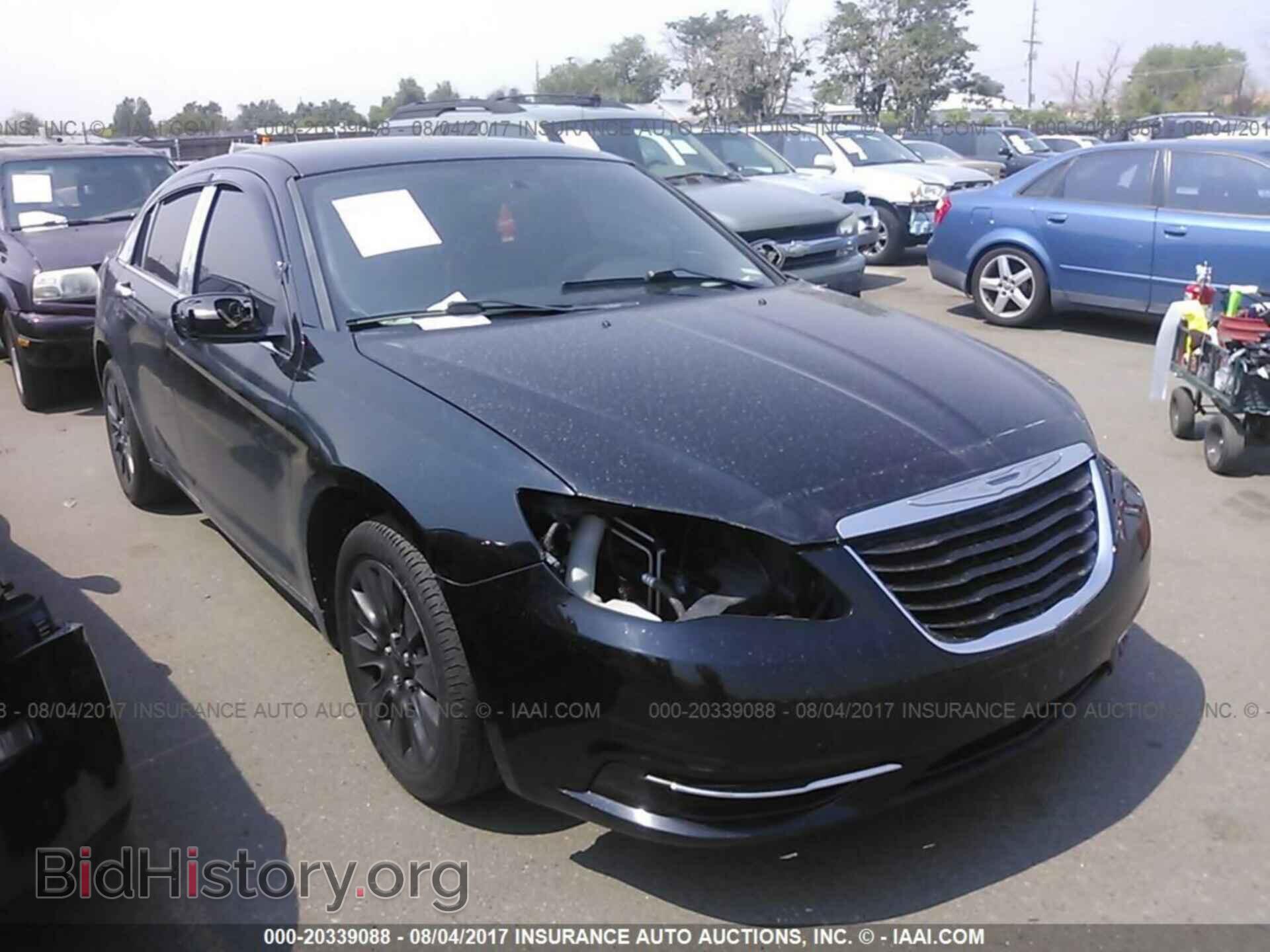 Photo 1C3CCBAB3DN686208 - Chrysler 200 2013