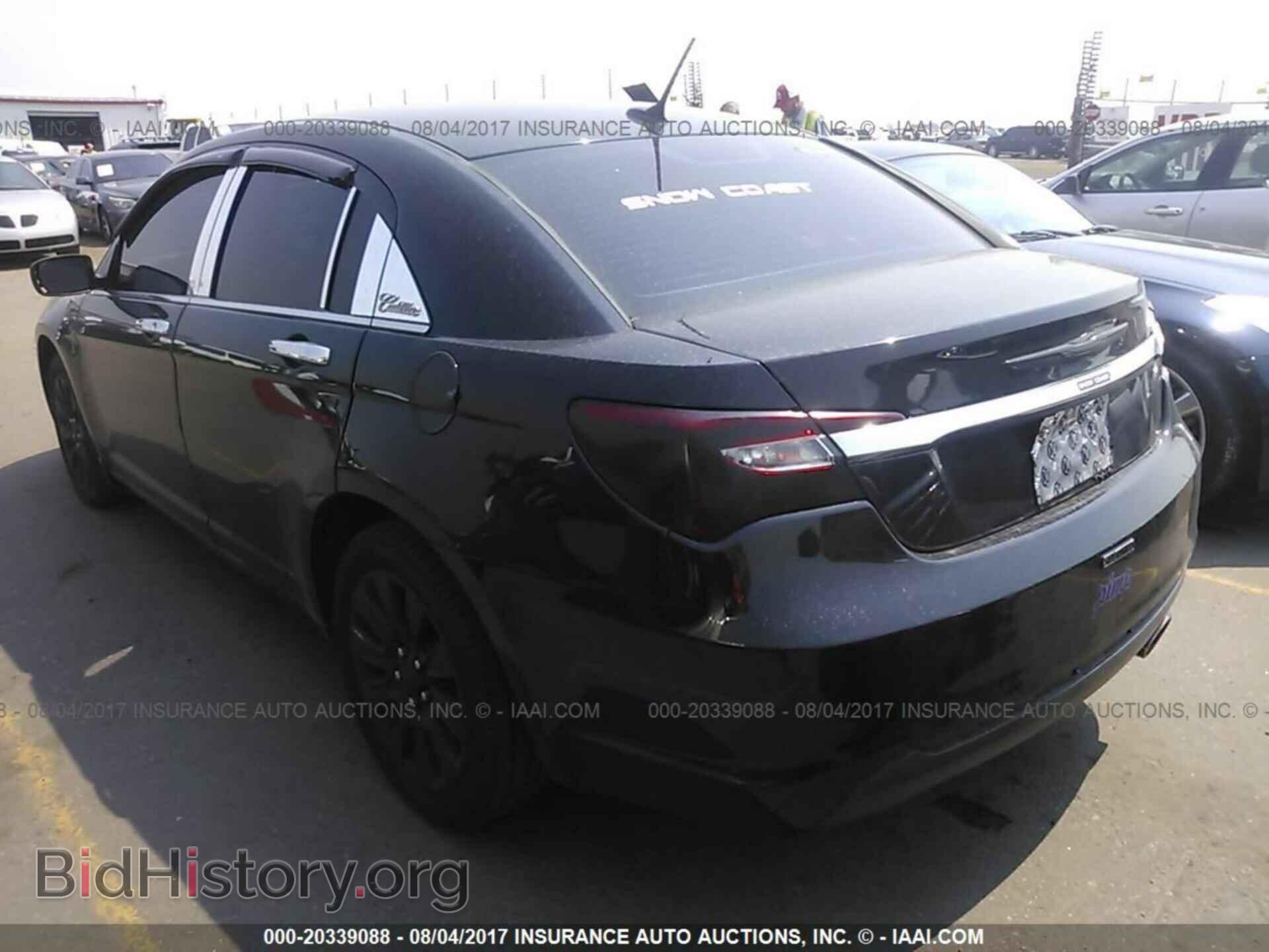2013 Chrysler 200 - VIN: 1C3CCBAB3DN686208 - Фото 3