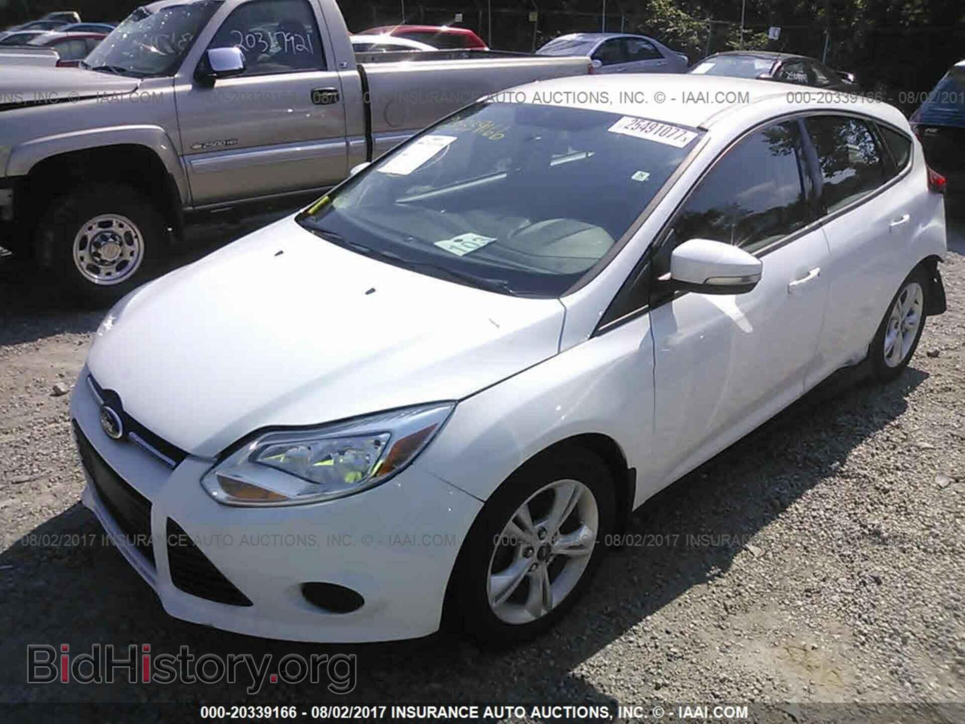 2014 Ford Focus - VIN: 1FADP3K26EL213902 - Фото 2