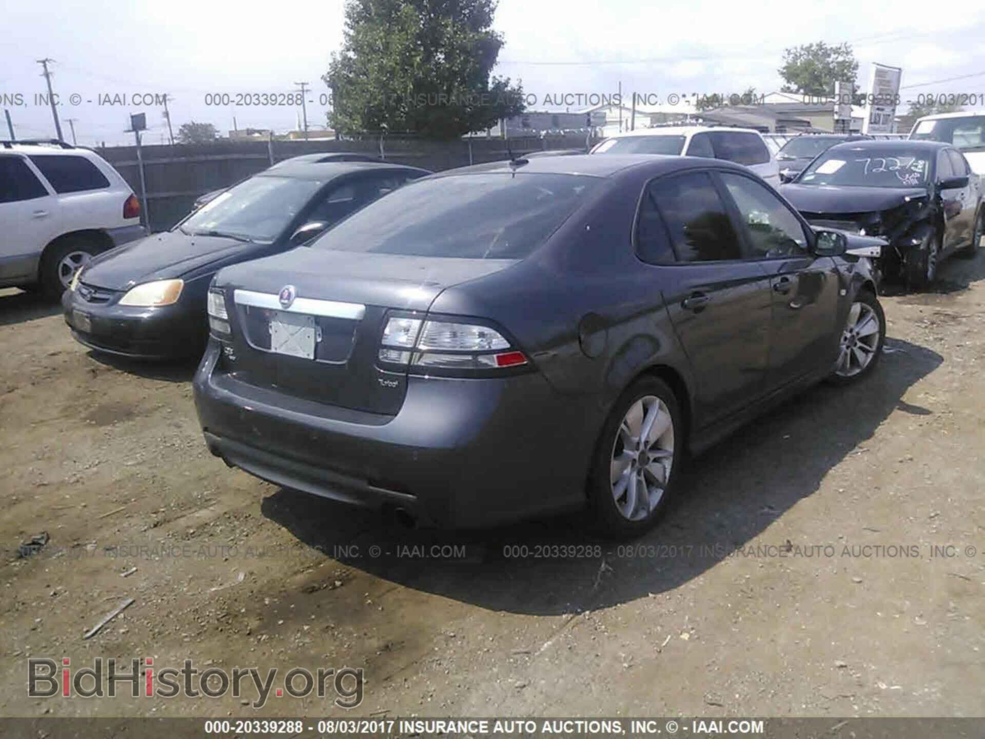 2011 Saab 9-3 - VIN: YS3FC4CY7B1305219 - Photo 4