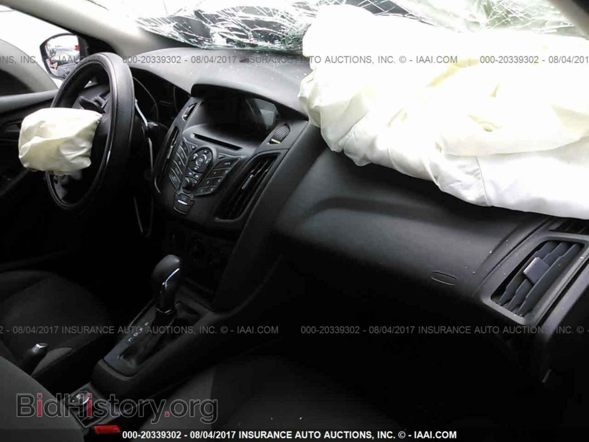 2012 Ford Focus - VIN: 1FAHP3E22CL230786 - Photo 5