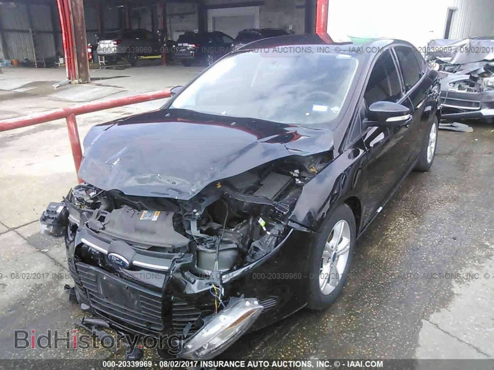 2014 Ford Focus - VIN: 1FADP3F27EL430613 - Photo 2