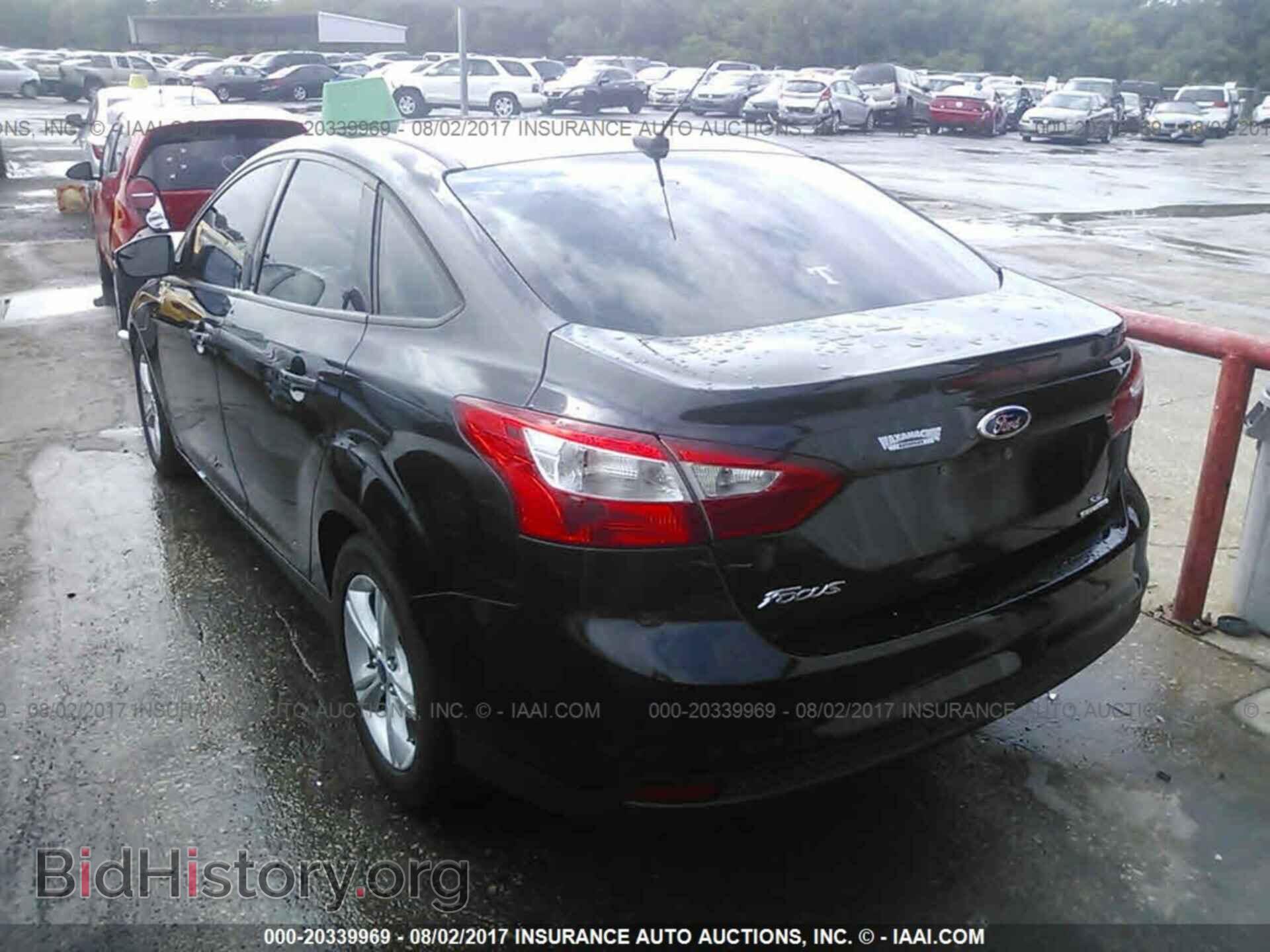 2014 Ford Focus - VIN: 1FADP3F27EL430613 - Photo 3