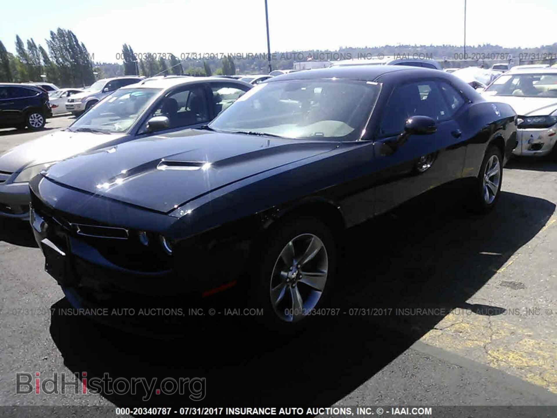 2017 Dodge Challenger - VIN: 2C3CDZAGXHH658602 - Photo 2