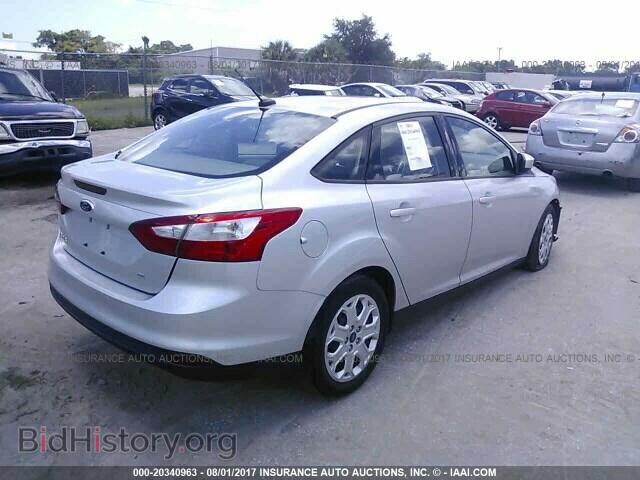 2012 Ford Focus - VIN: 1FAHP3F22CL330353 - Photo 4