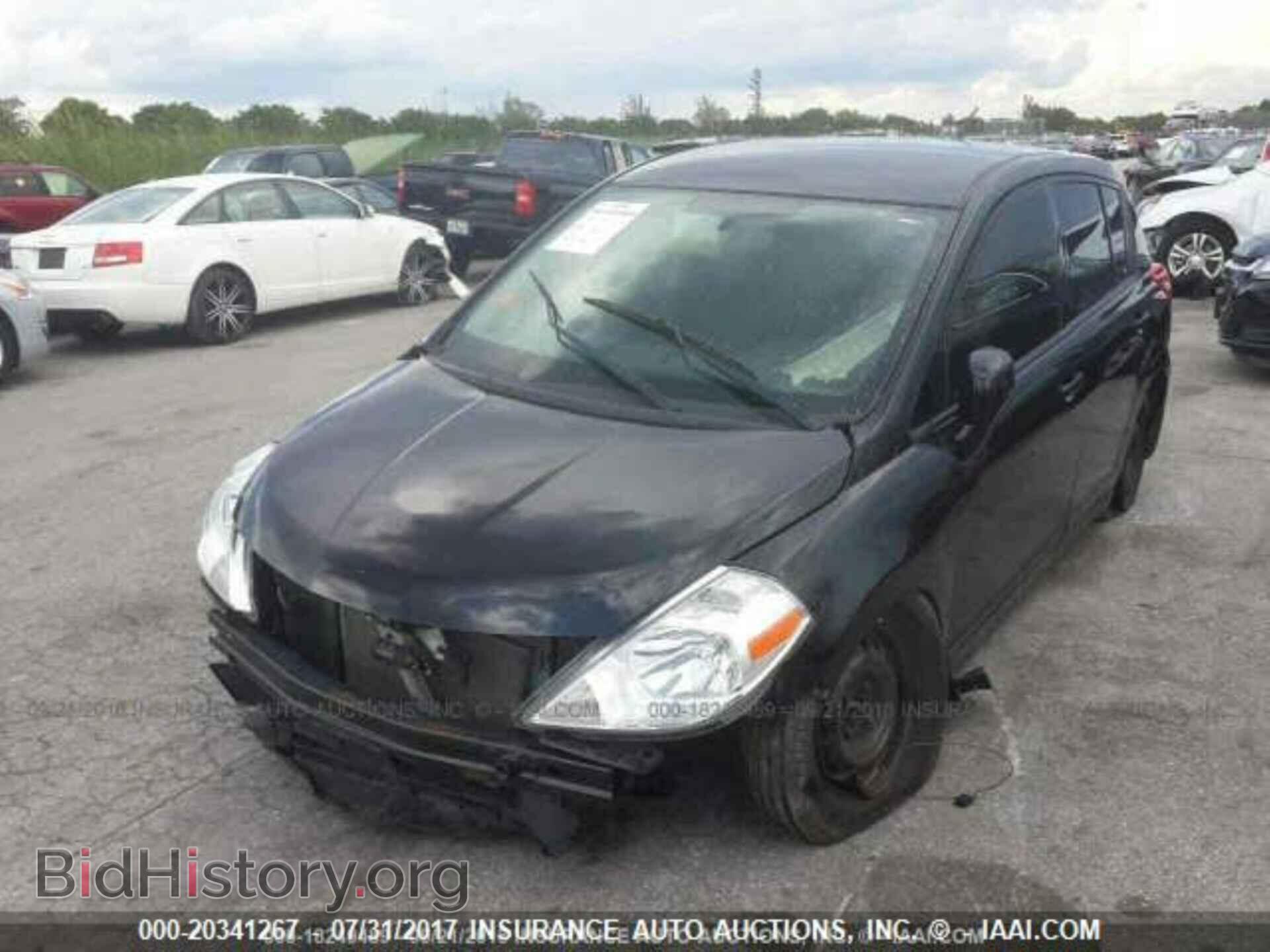 2011 Nissan Versa - VIN: 3N1BC1CP4BL476792 - Фото 2