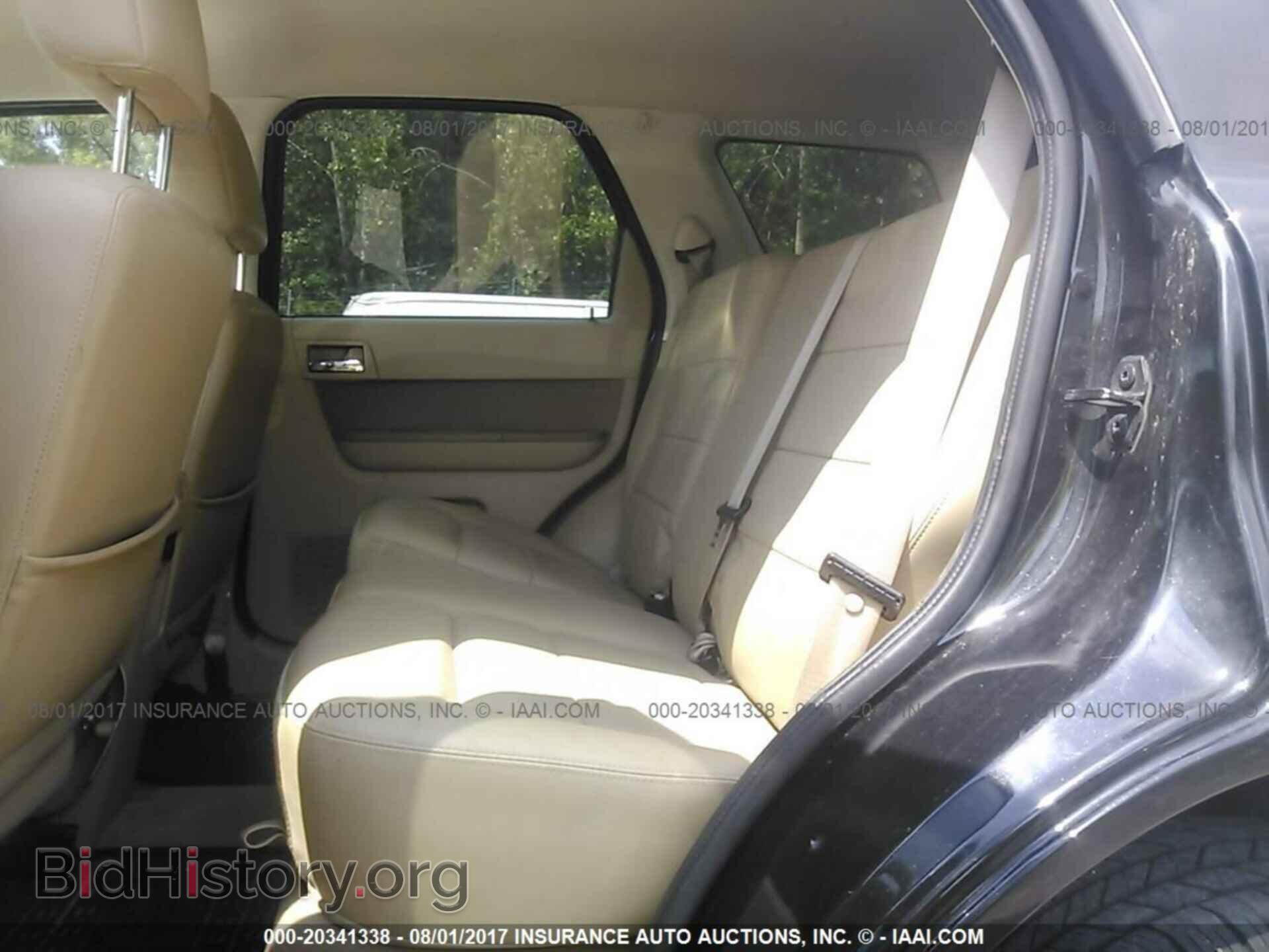 2011 Ford Escape - VIN: 1FMCU9E79BKC31719 - Фото 8