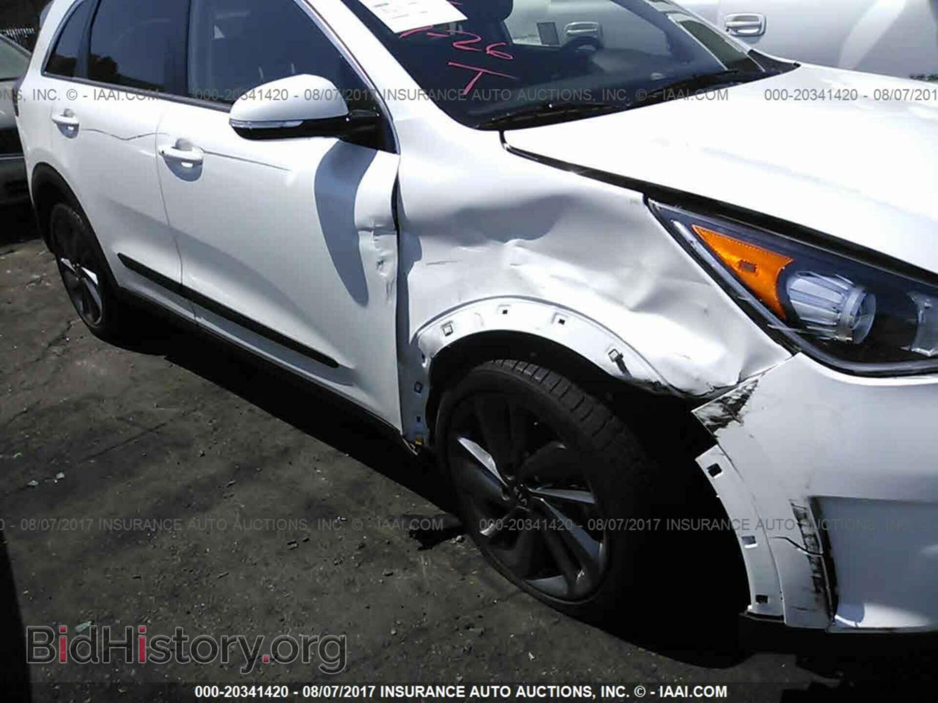 2017 Kia Niro - VIN: KNDCC3LC3H5054029 - Photo 6