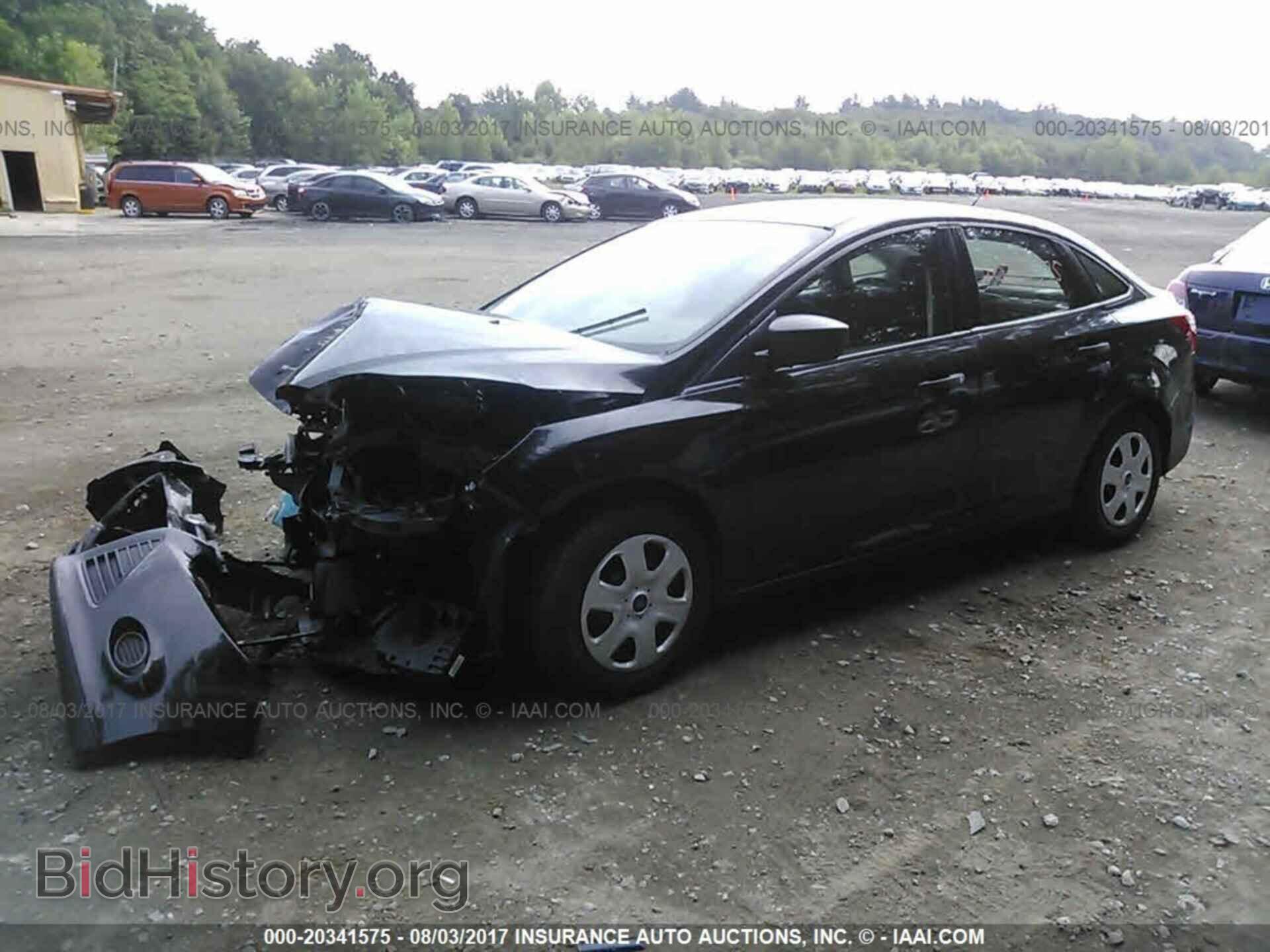 2013 Ford Focus - VIN: 1FADP3E24DL269251 - Photo 2