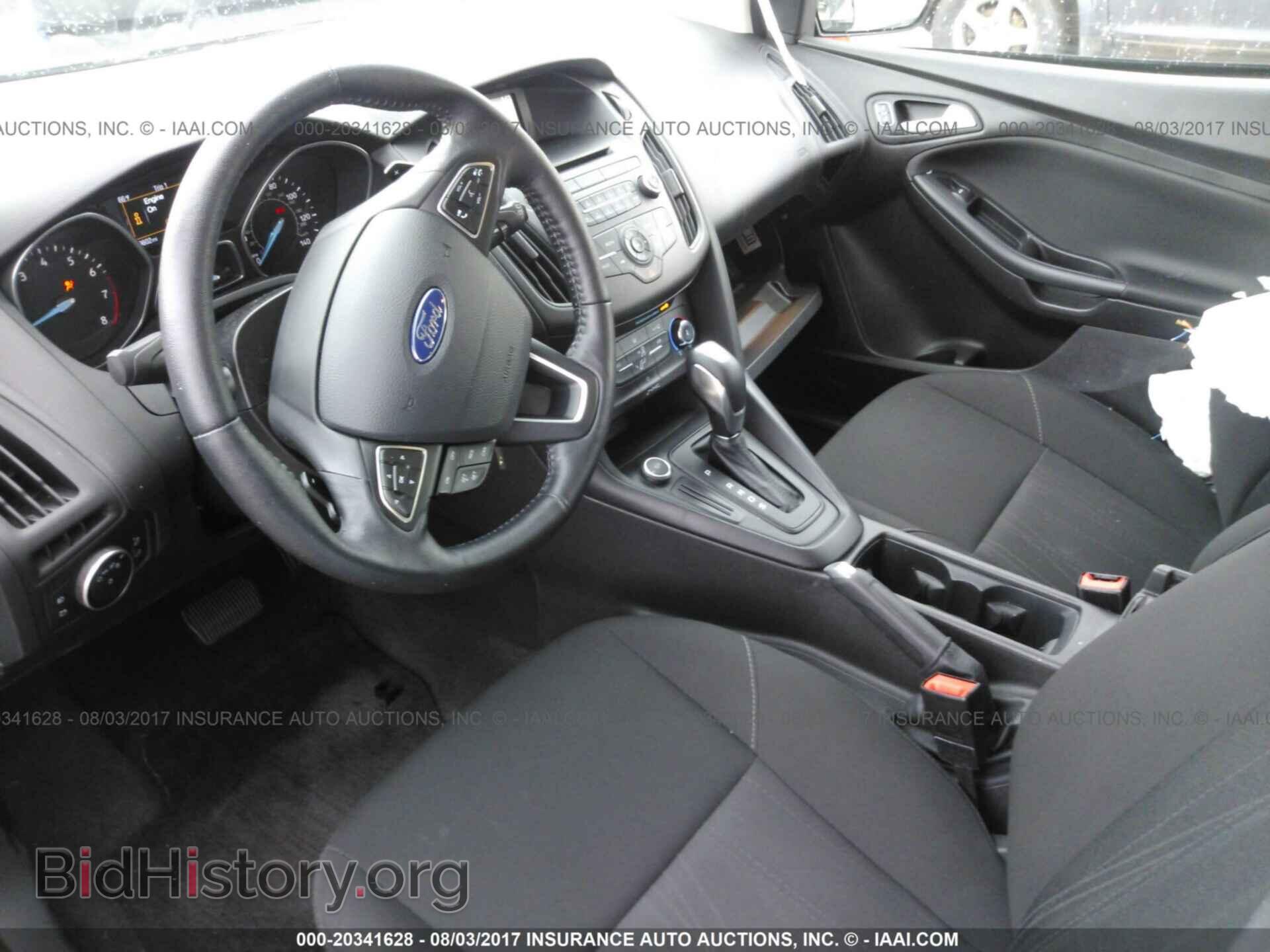 2016 Ford Focus - VIN: 1FADP3K28GL399137 - Фото 5