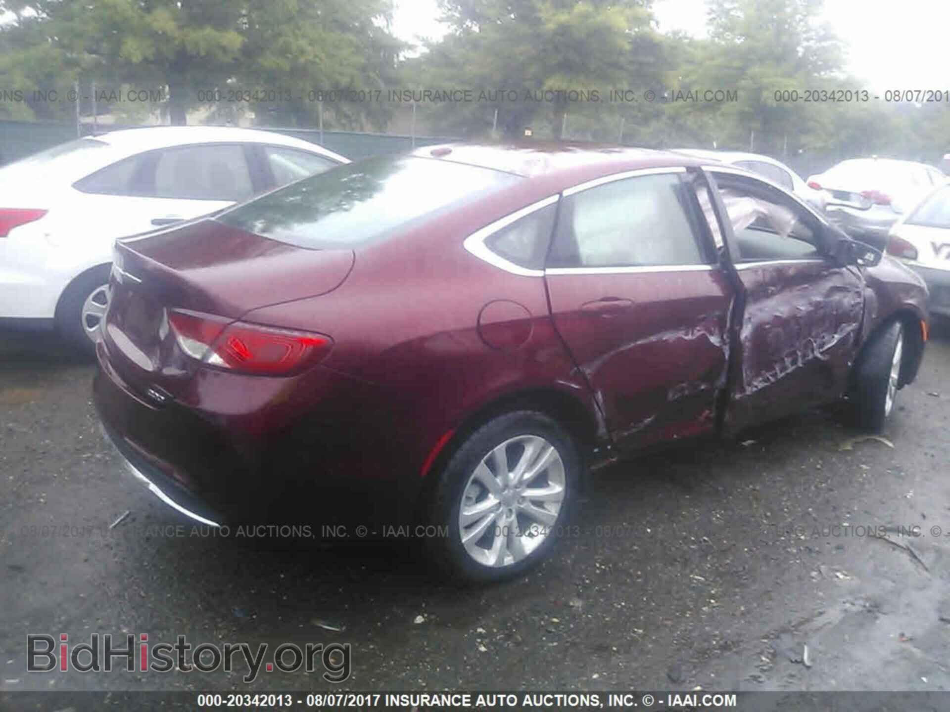2015 Chrysler 200 - VIN: 1C3CCCAB6FN744207 - Photo 4