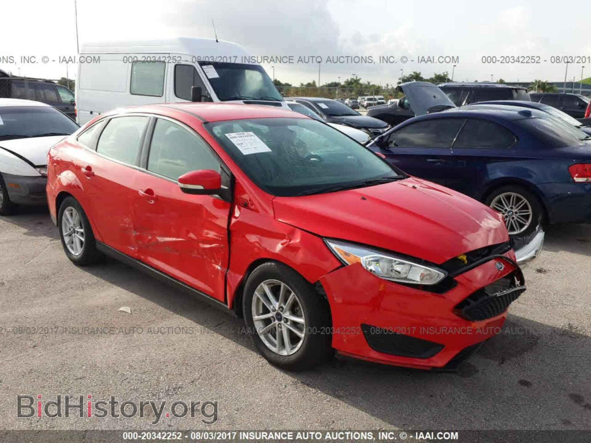 Фотография 1FADP3F24FL207186 - Ford Focus 2015