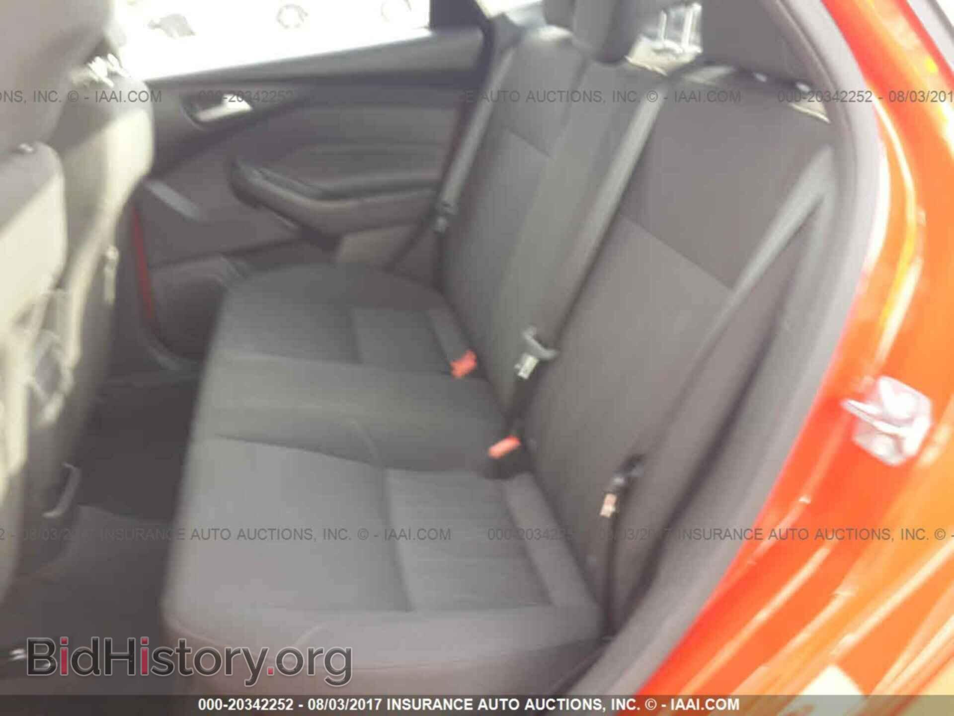 2015 Ford Focus - VIN: 1FADP3F24FL207186 - Фото 8