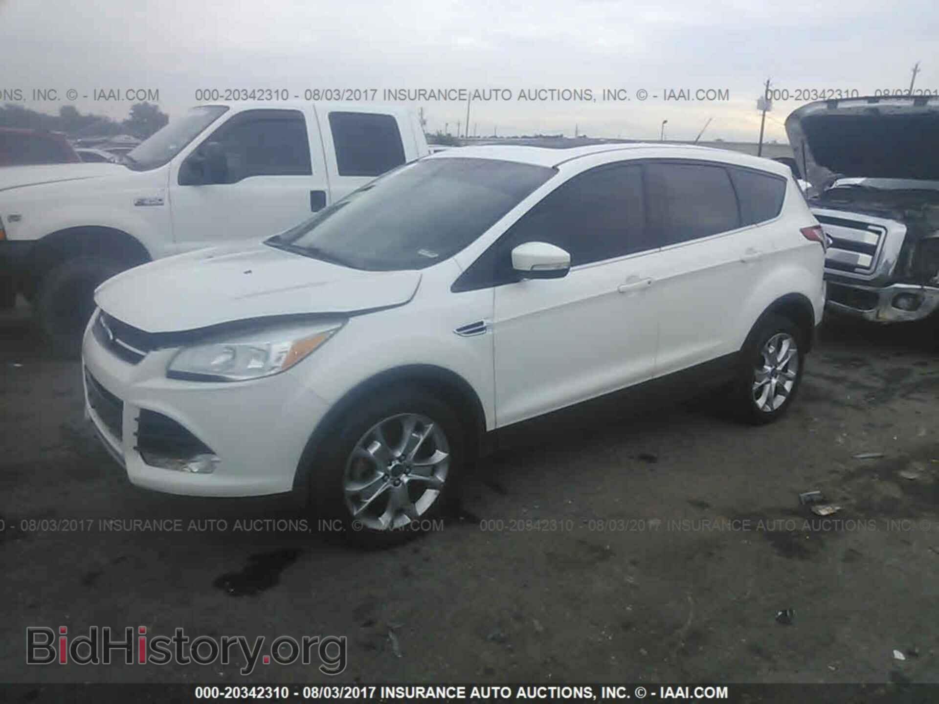 2013 Ford Escape - VIN: 1FMCU0HX9DUB86005 - Photo 2