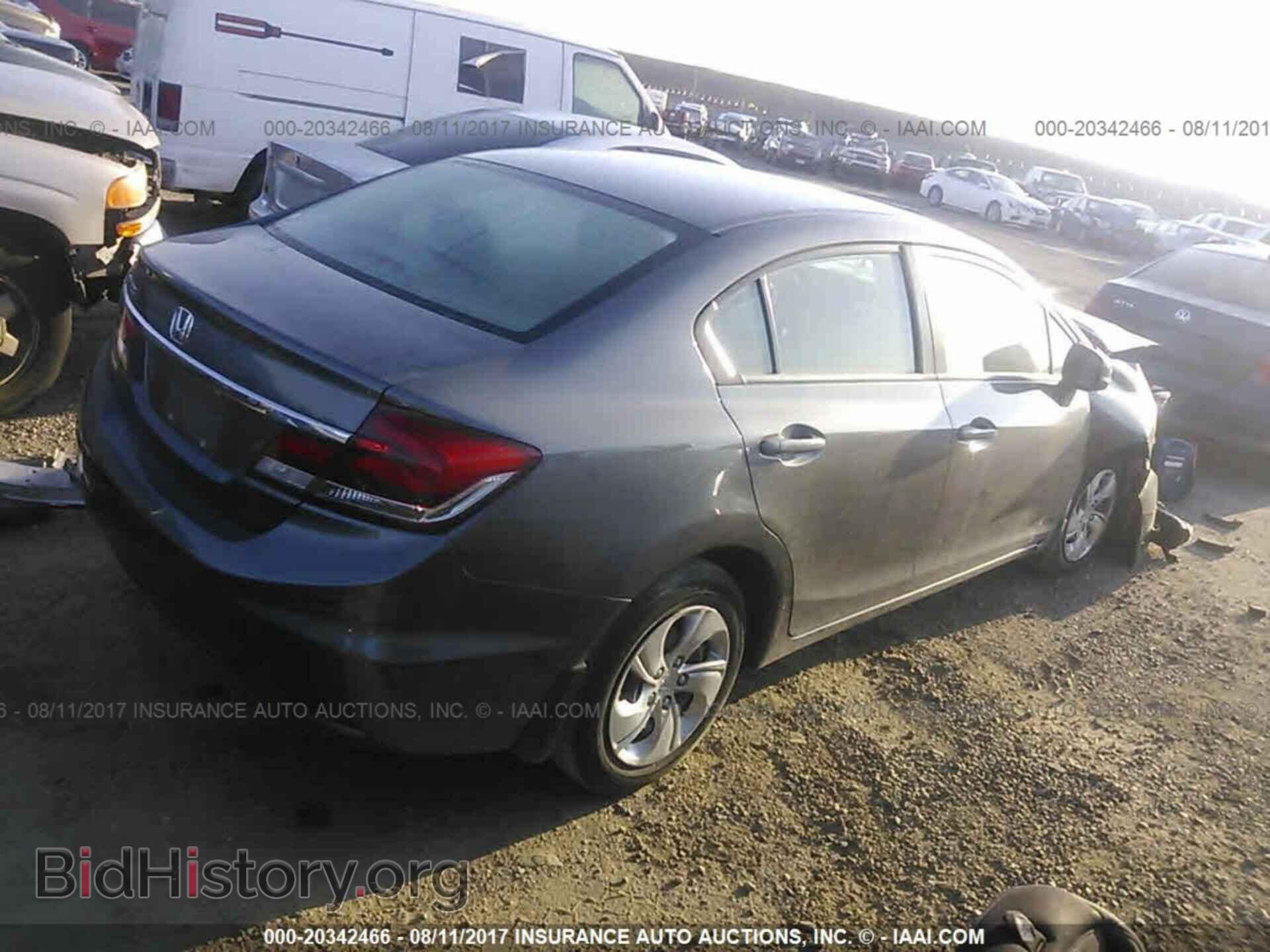 2013 Honda Civic - VIN: 19XFB2F53DE241339 - Photo 4