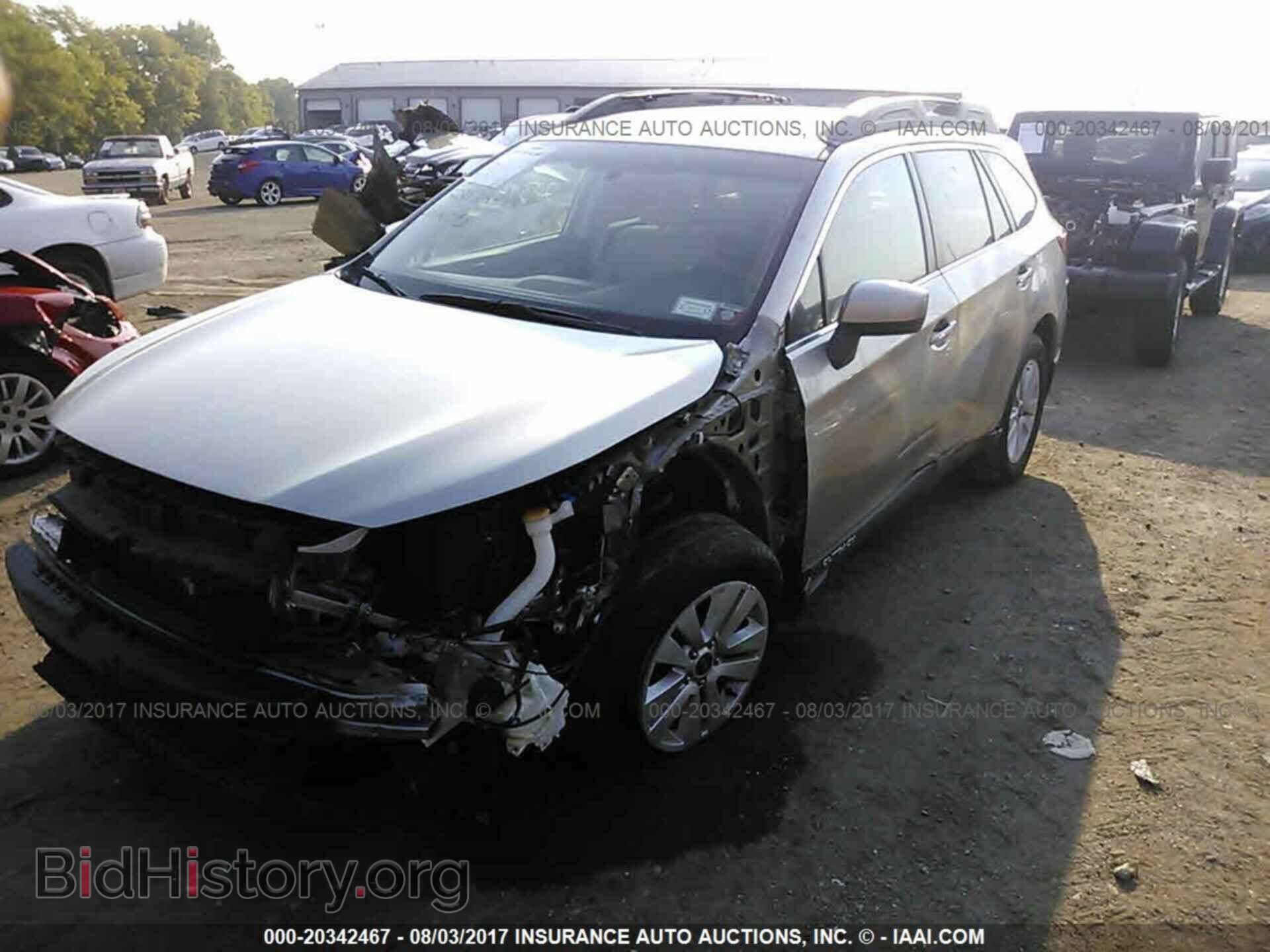 2015 Subaru Outback - VIN: 4S4BSACC8F3288416 - Фото 2
