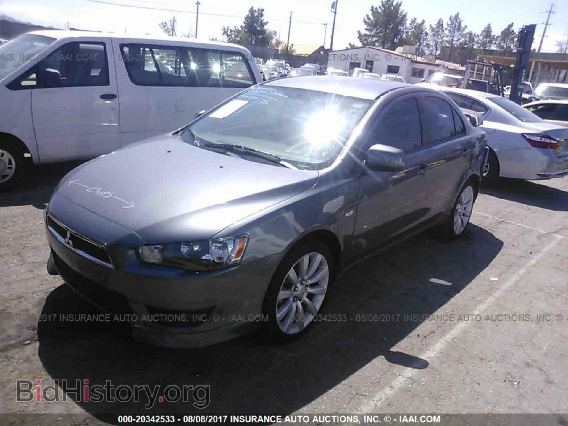 2011 Mitsubishi Lancer - VIN: JA32U8FW1BU043702 - Фото 2