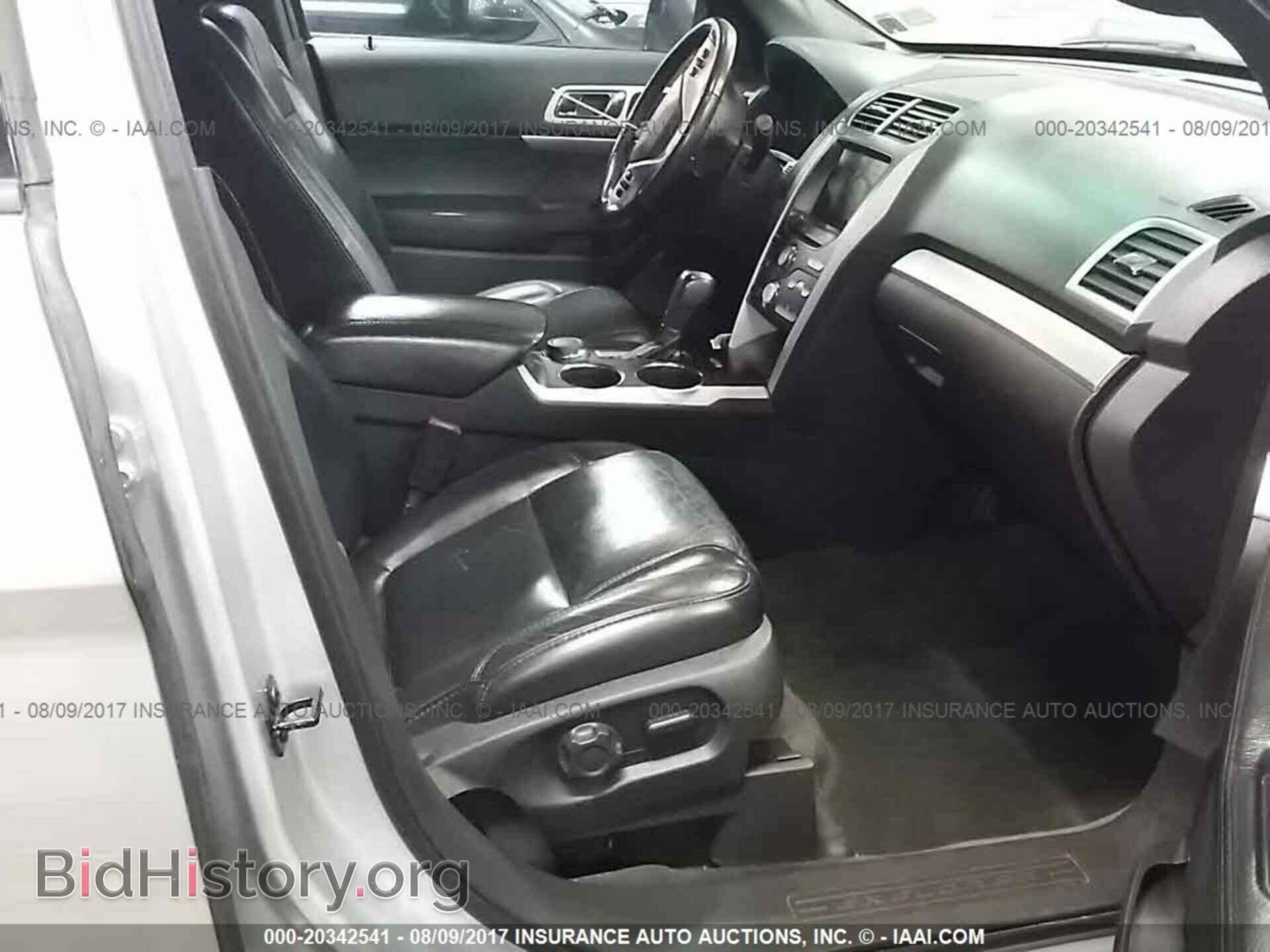 2013 Ford Explorer - VIN: 1FM5K8D80DGC66559 - Photo 5