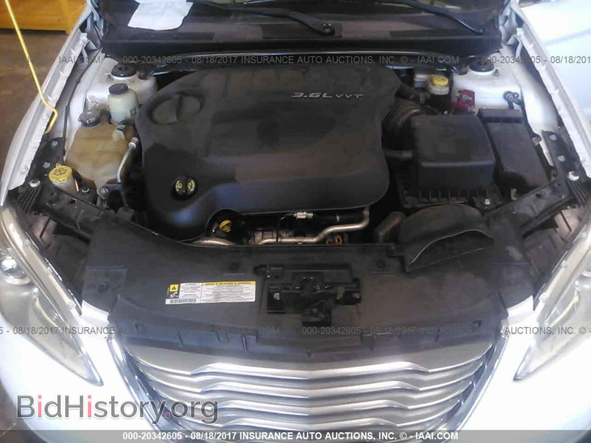 2013 Chrysler 200 - VIN: 1C3CCBCG0DN508765 - Фото 10