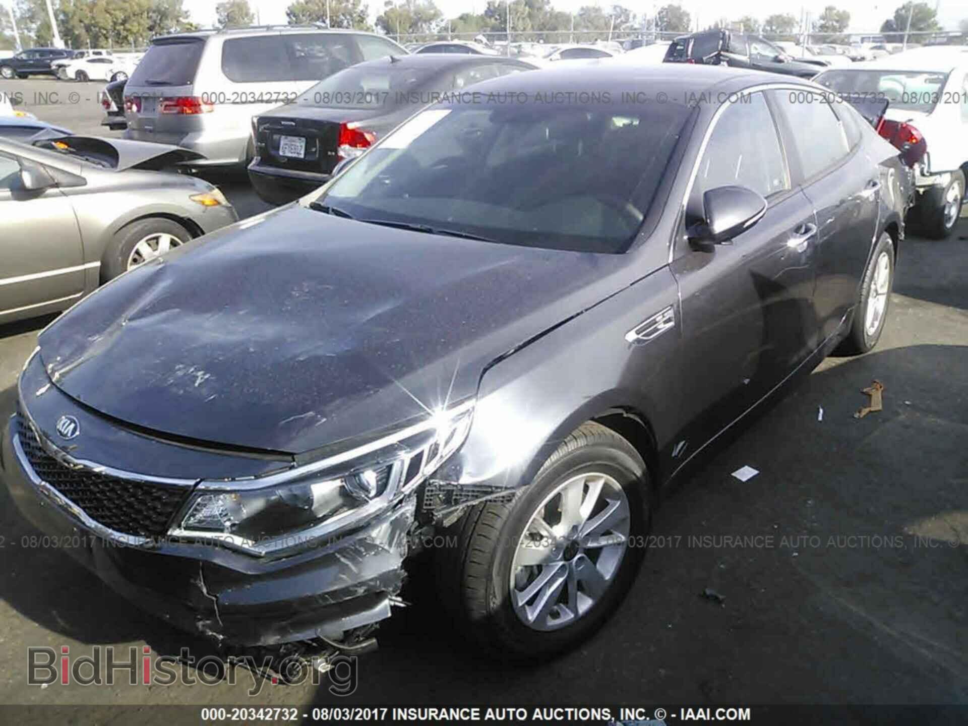 2017 Kia Optima - VIN: 5XXGT4L37HG134159 - Фото 2