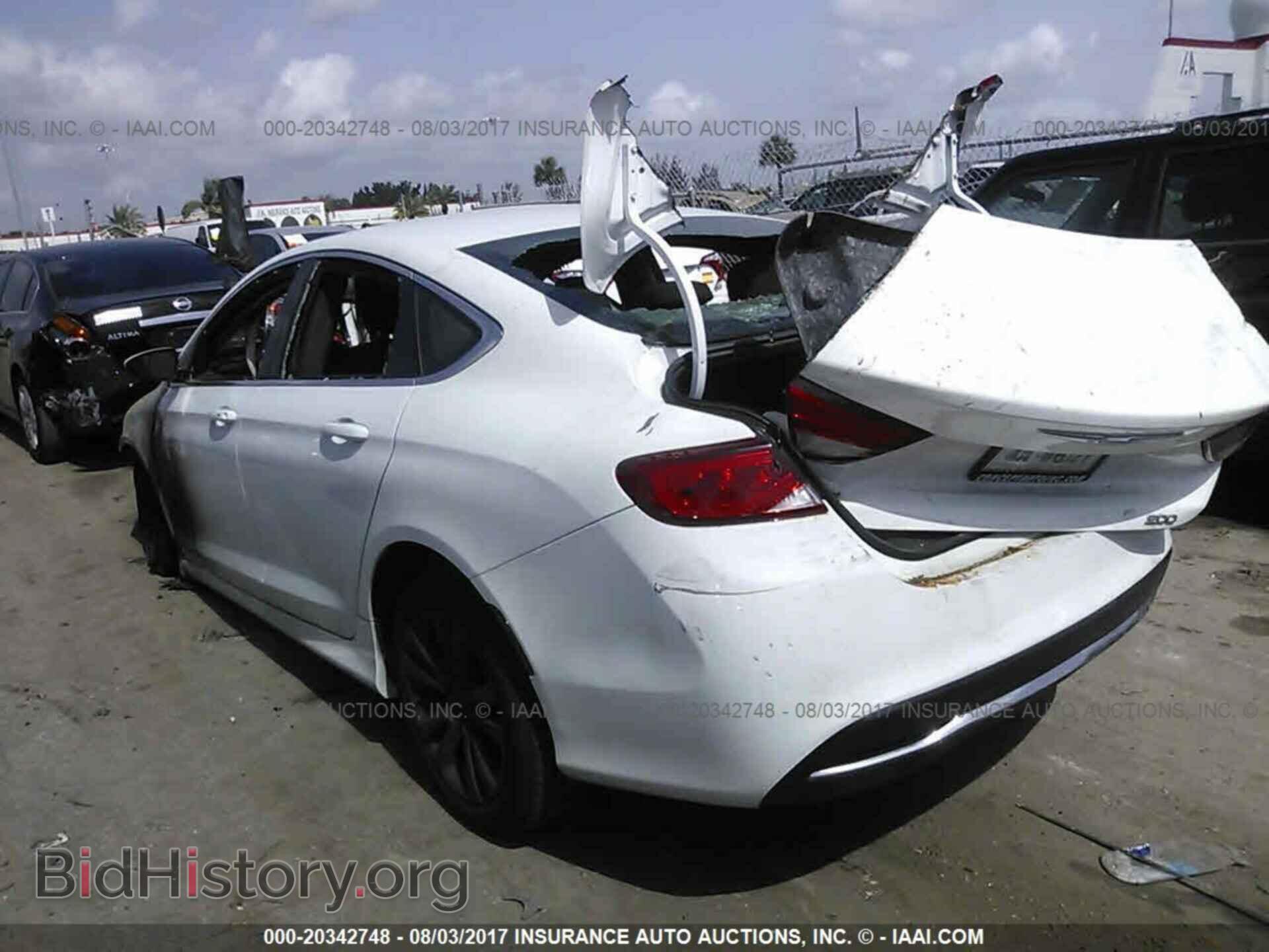 2016 CHRYSLER 200 - VIN: 1C3CCCAB9GN150230 - Фото 3