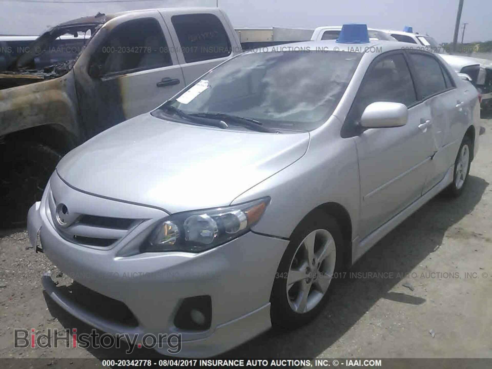 2013 Toyota Corolla - VIN: 2T1BU4EE8DC002227 - Фото 2