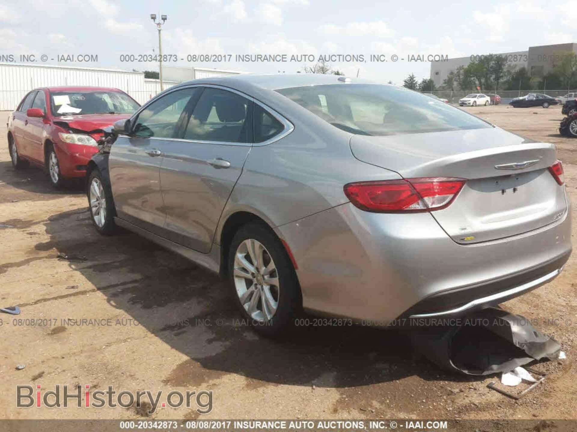 2015 Chrysler 200 - VIN: 1C3CCCAB0FN587094 - Photo 3
