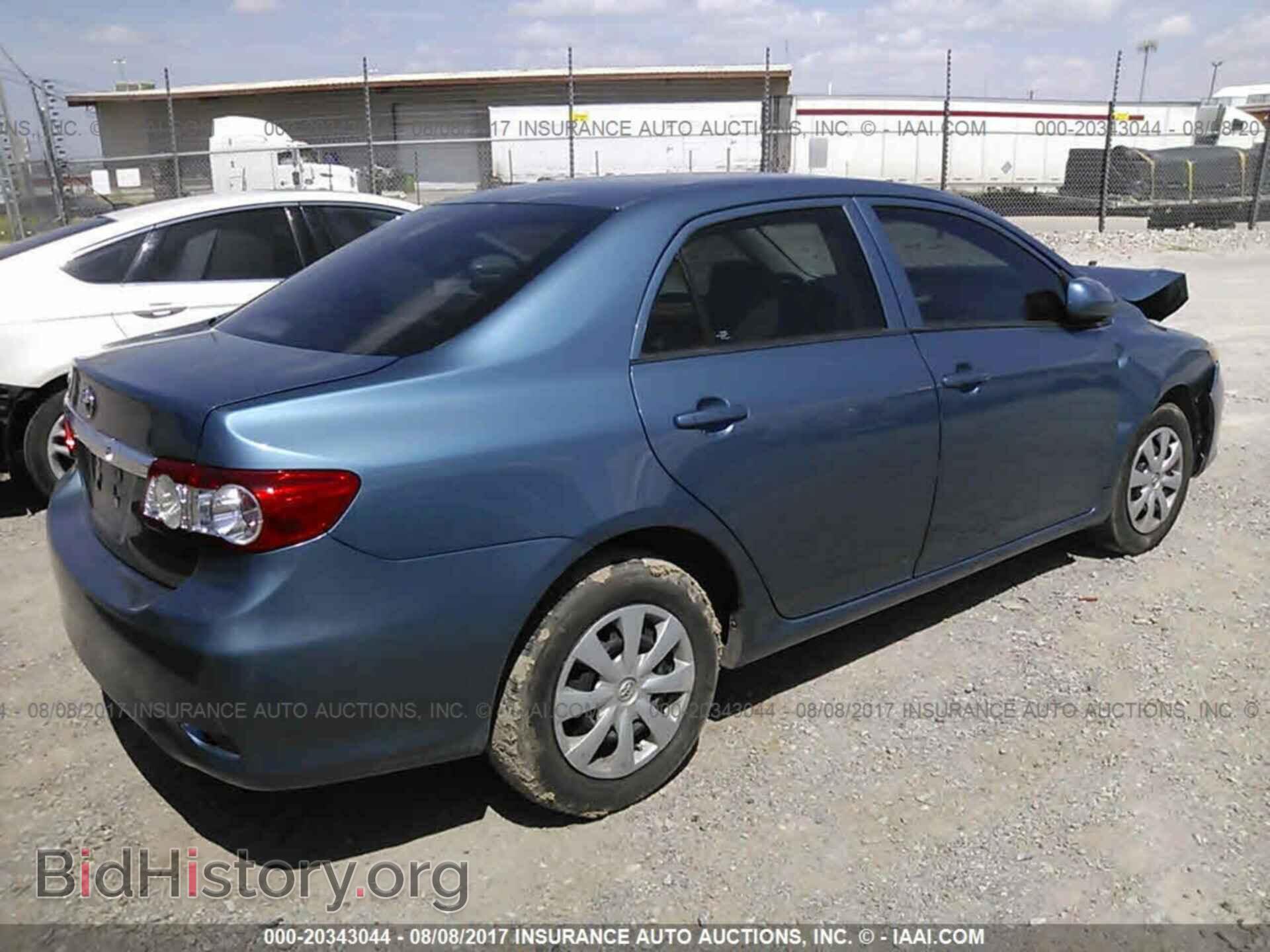 2013 Toyota Corolla - VIN: 5YFBU4EE8DP112632 - Photo 4