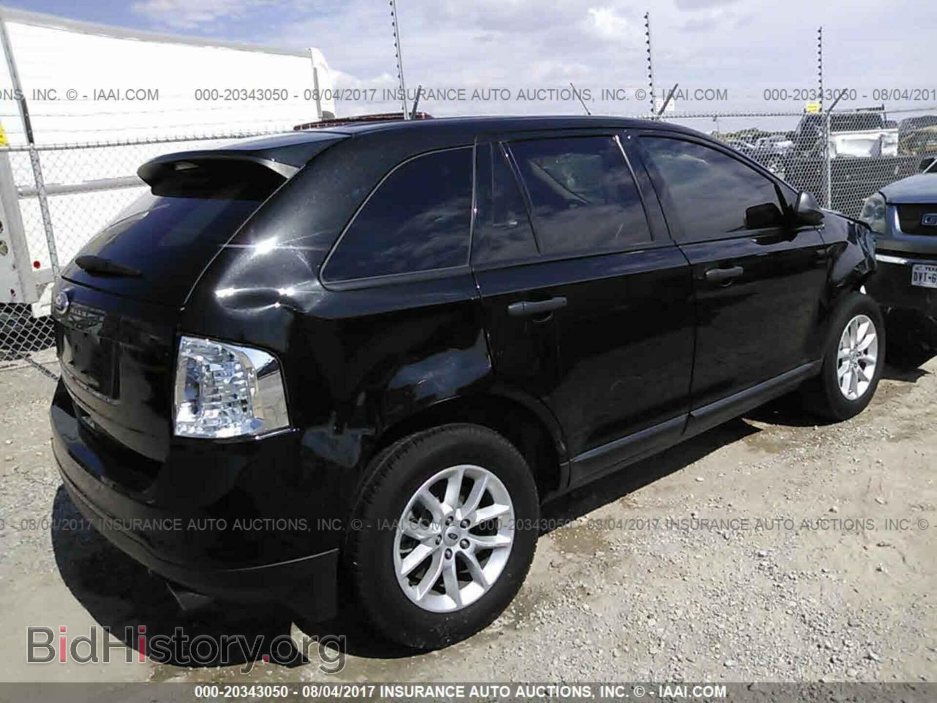 2014 Ford Edge - VIN: 2FMDK3GC9EBB38103 - Photo 4