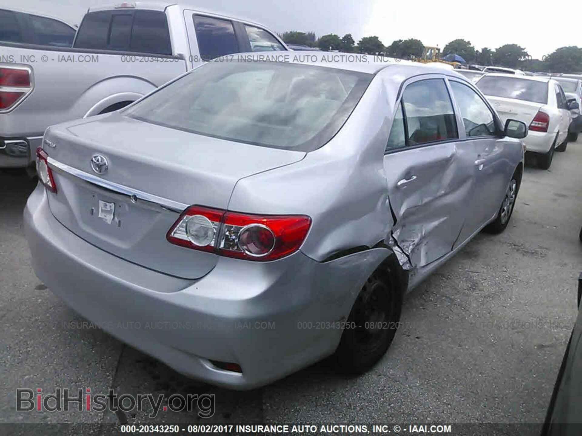 2013 Toyota Corolla - VIN: 5YFBU4EEXDP182004 - Photo 4