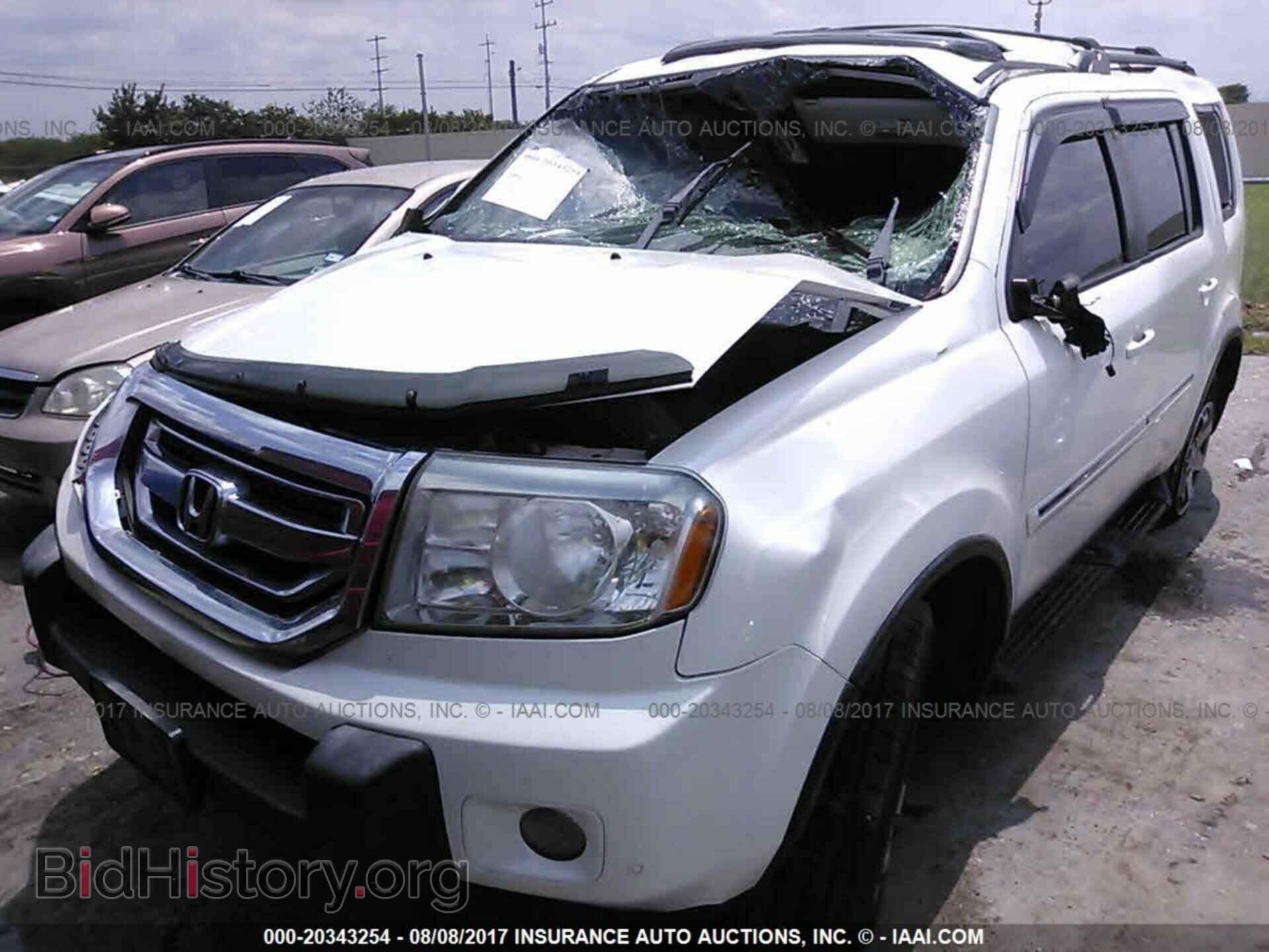 2011 Honda Pilot - VIN: 5FNYF4H94BB103325 - Photo 2