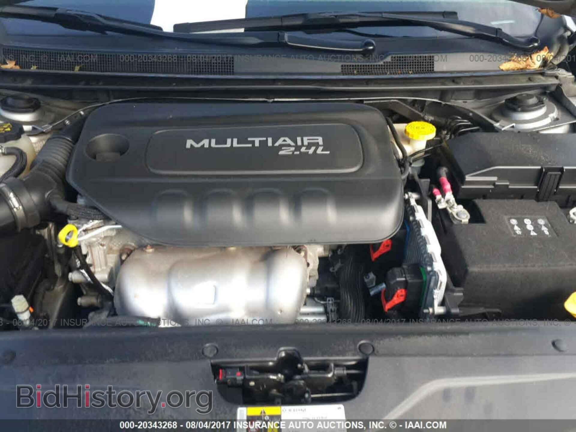 2015 Chrysler 200 - VIN: 1C3CCCAB7FN542122 - Фото 10